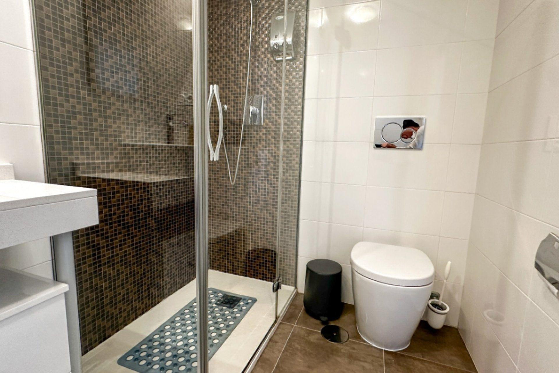 Resale - Apartment - Torrevieja - Punta prima