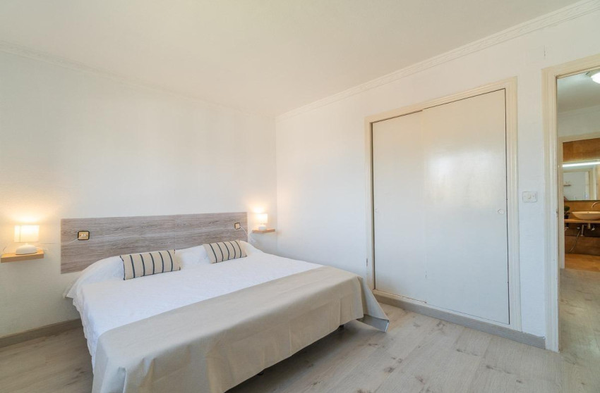Resale - Apartment - Torrevieja - Punta prima
