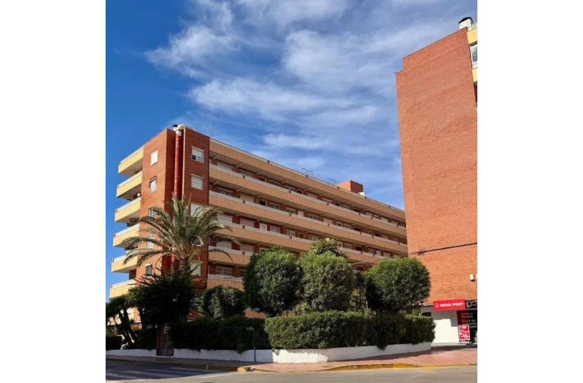 Resale - Apartment - Torrevieja - Punta prima