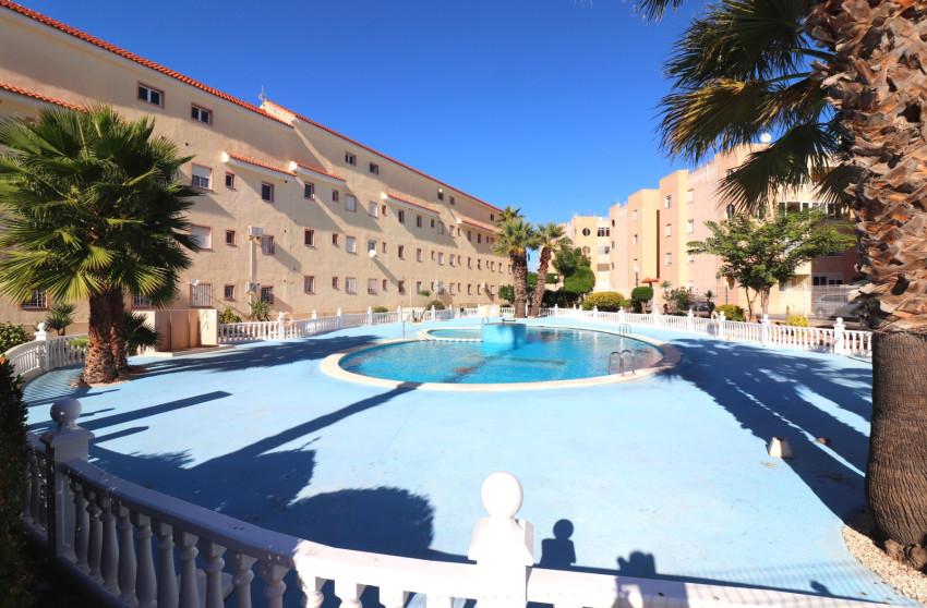 Resale - Apartment - Torrevieja - San Luis