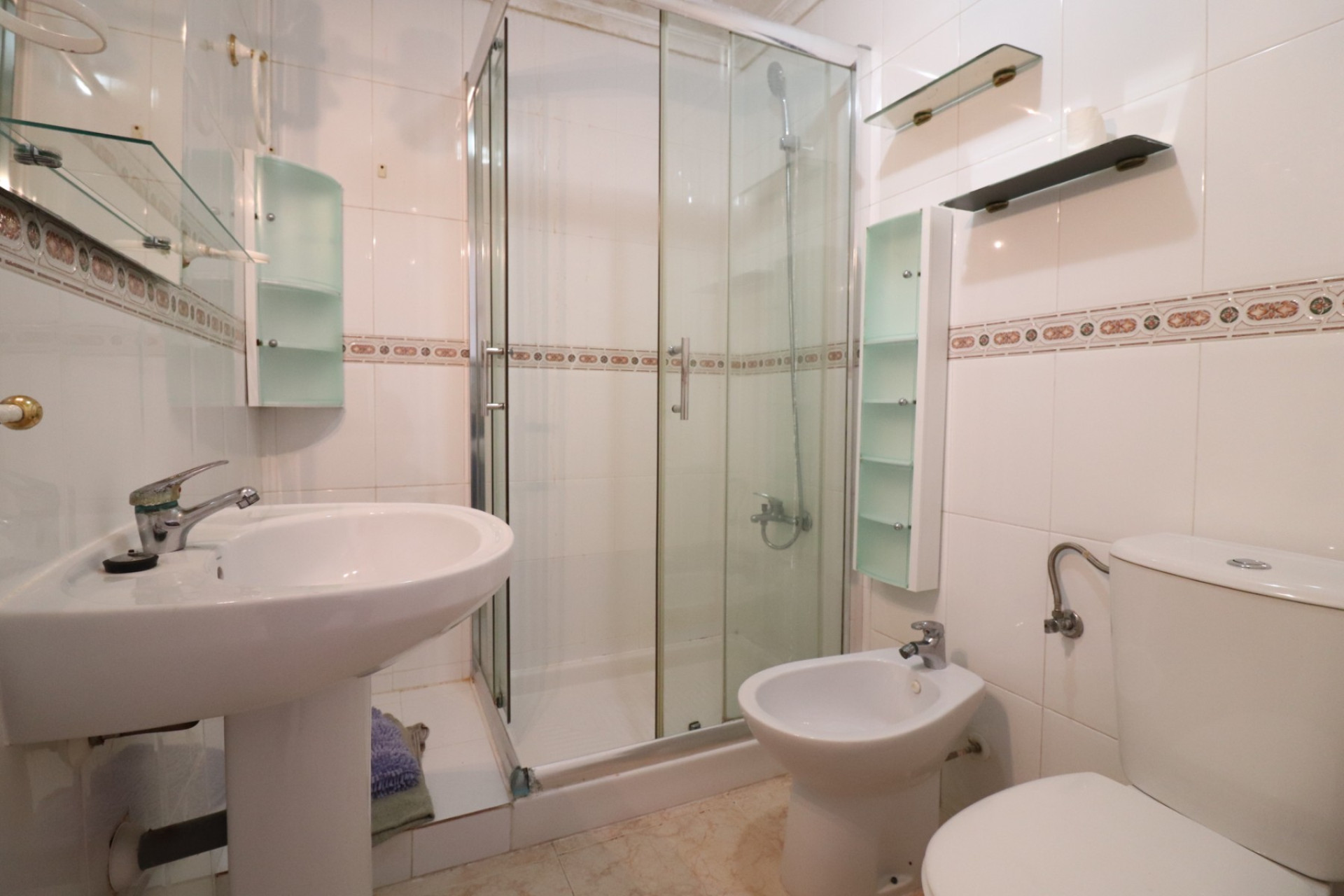 Resale - Apartment - Torrevieja - San Luis