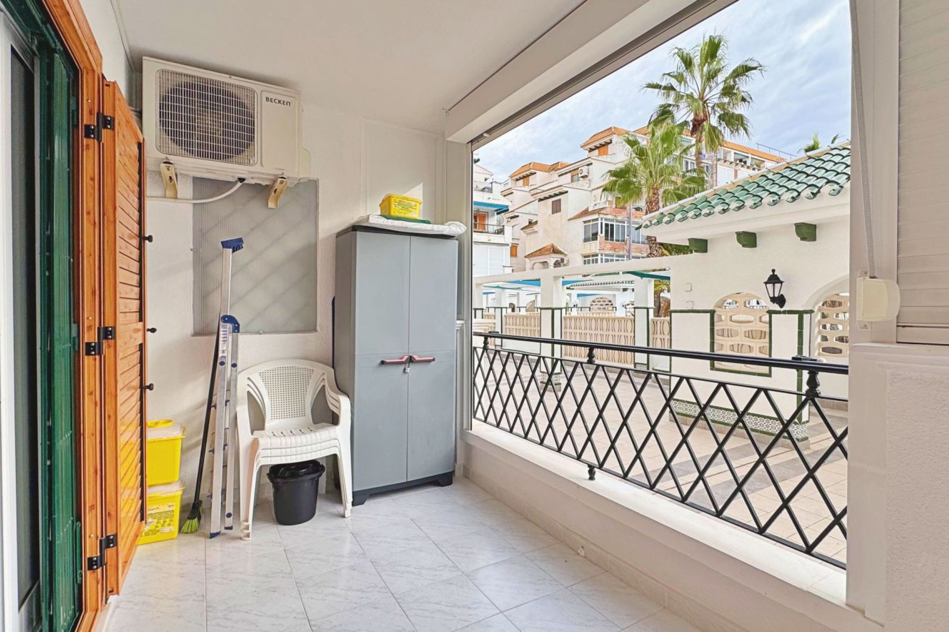 Resale - Apartment - Torrevieja - Torre La Mata