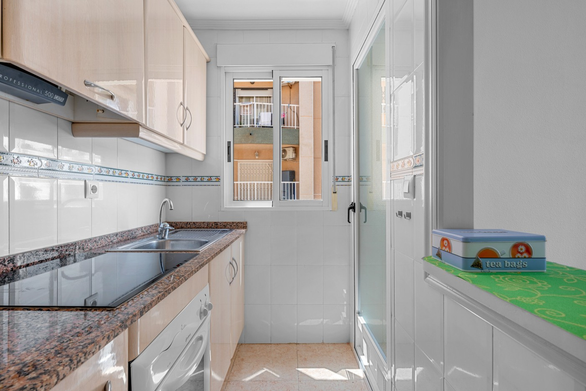 Resale - Apartment - Torrevieja - Torre La Mata