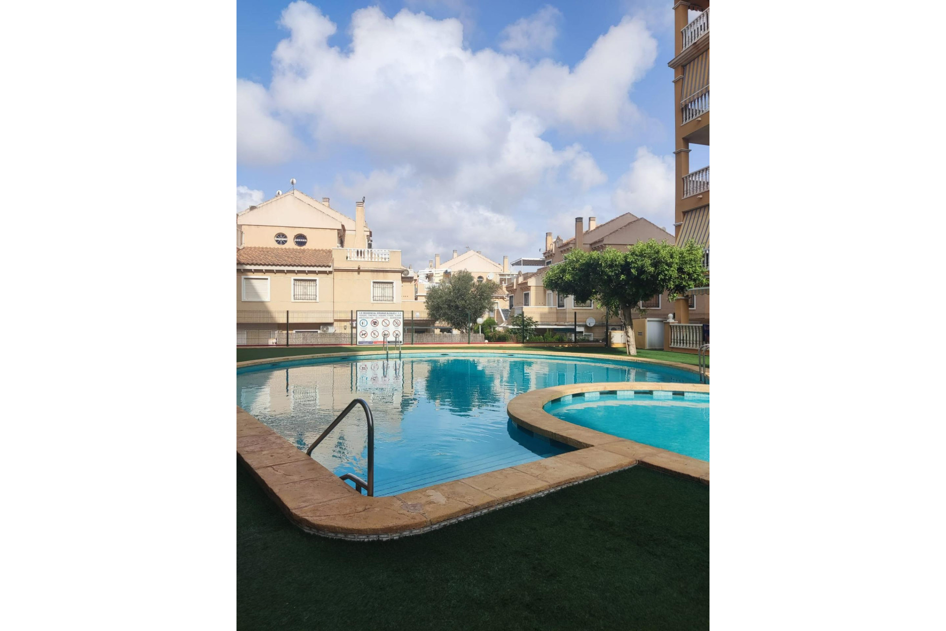 Resale - Apartment - Torrevieja - Torreblanca