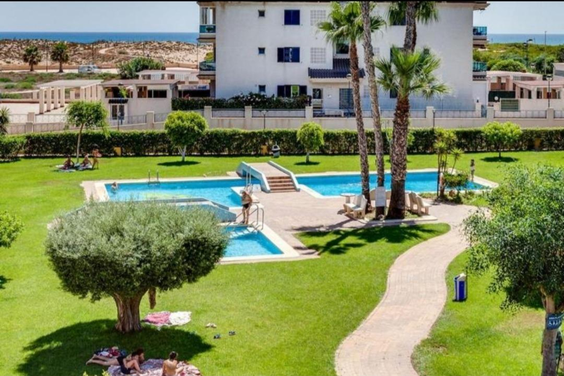 Resale - Apartment - Torrevieja - Torreblanca