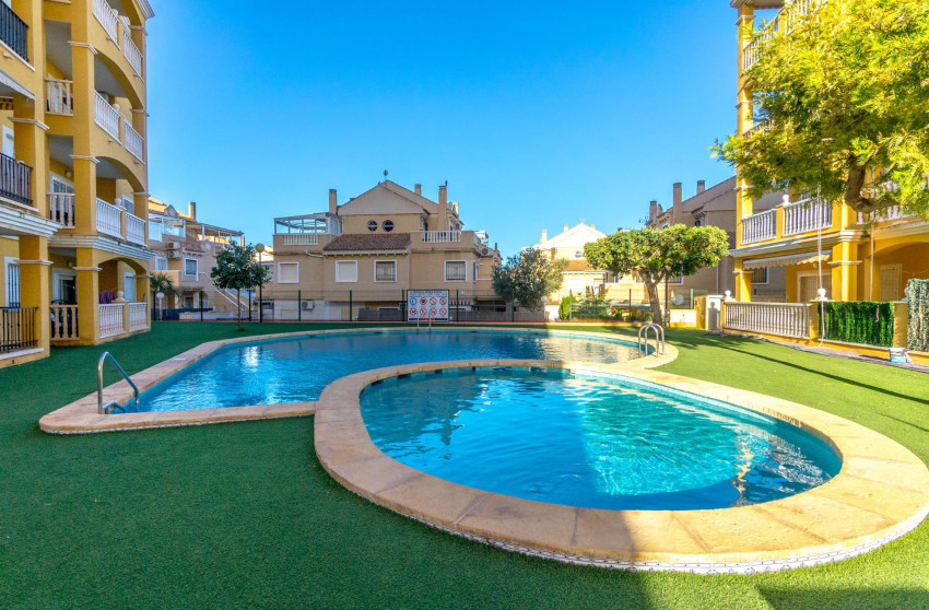 Resale - Apartment - Torrevieja - Torreblanca