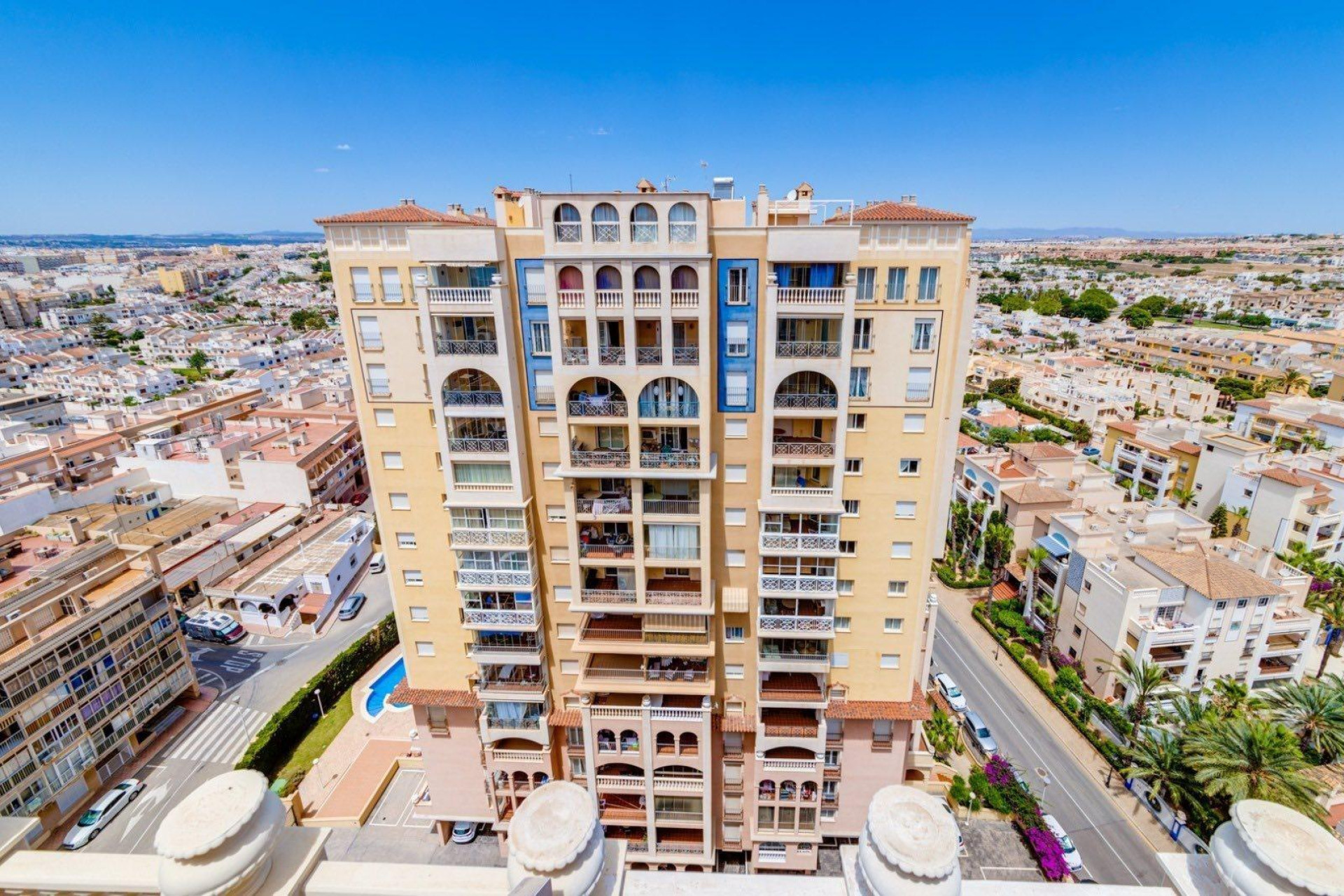 Resale - Apartment - Torrevieja - Torrejón