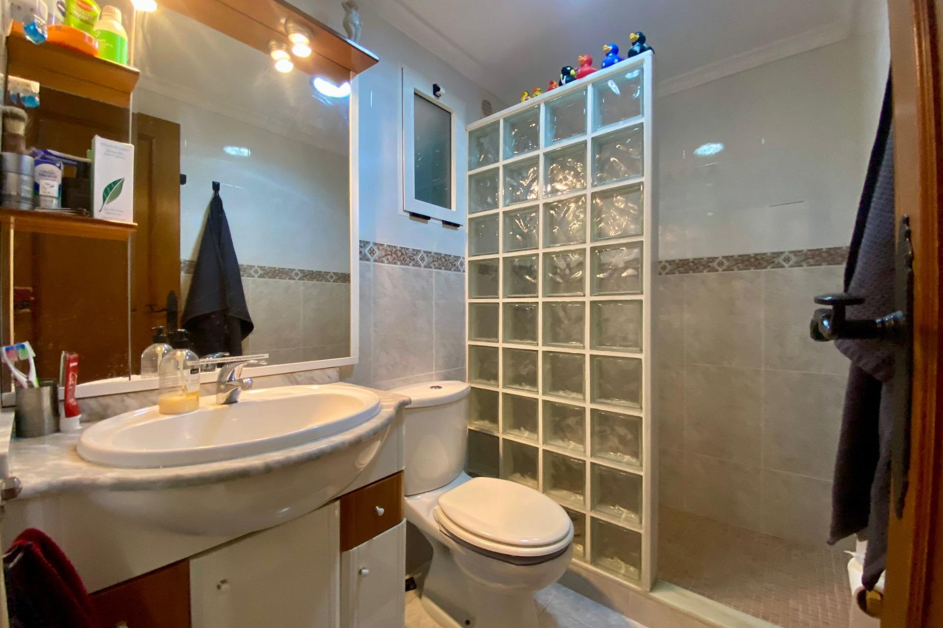 Resale - Apartment - Torrevieja - Torrejón