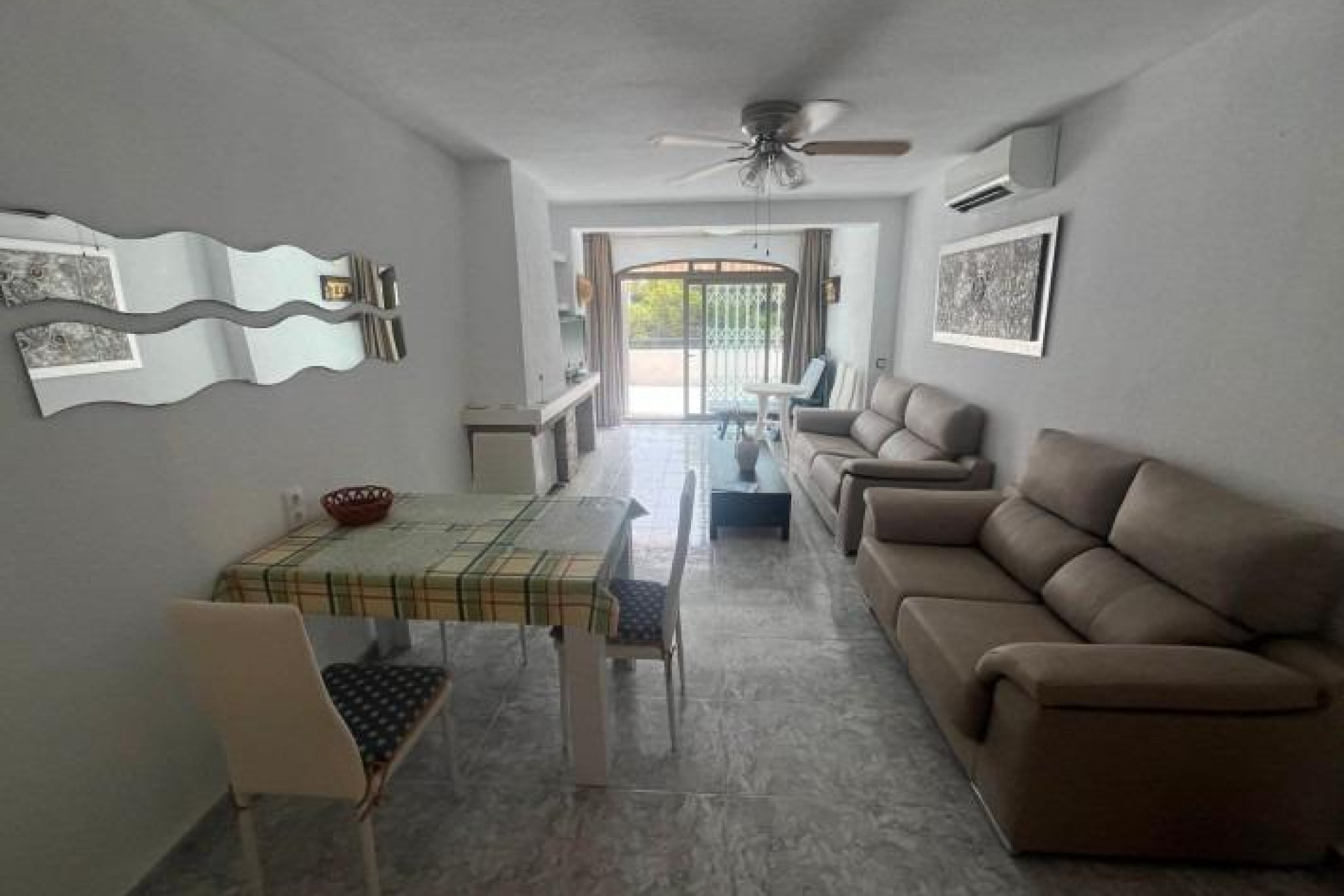 Resale - Apartment - Torrevieja - Torretas