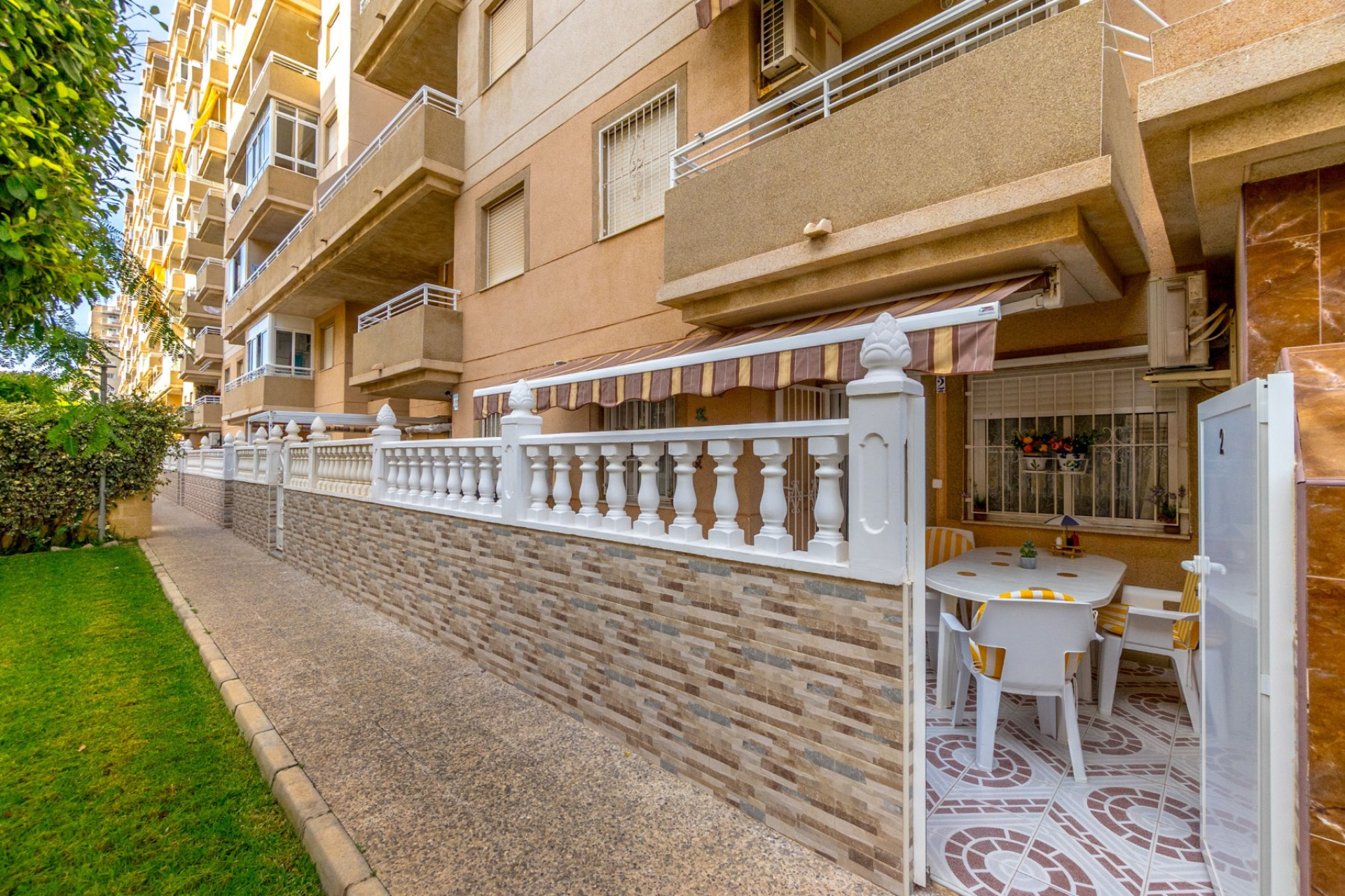 Resale - Apartment - Torrevieja - Torrevieja - Centre