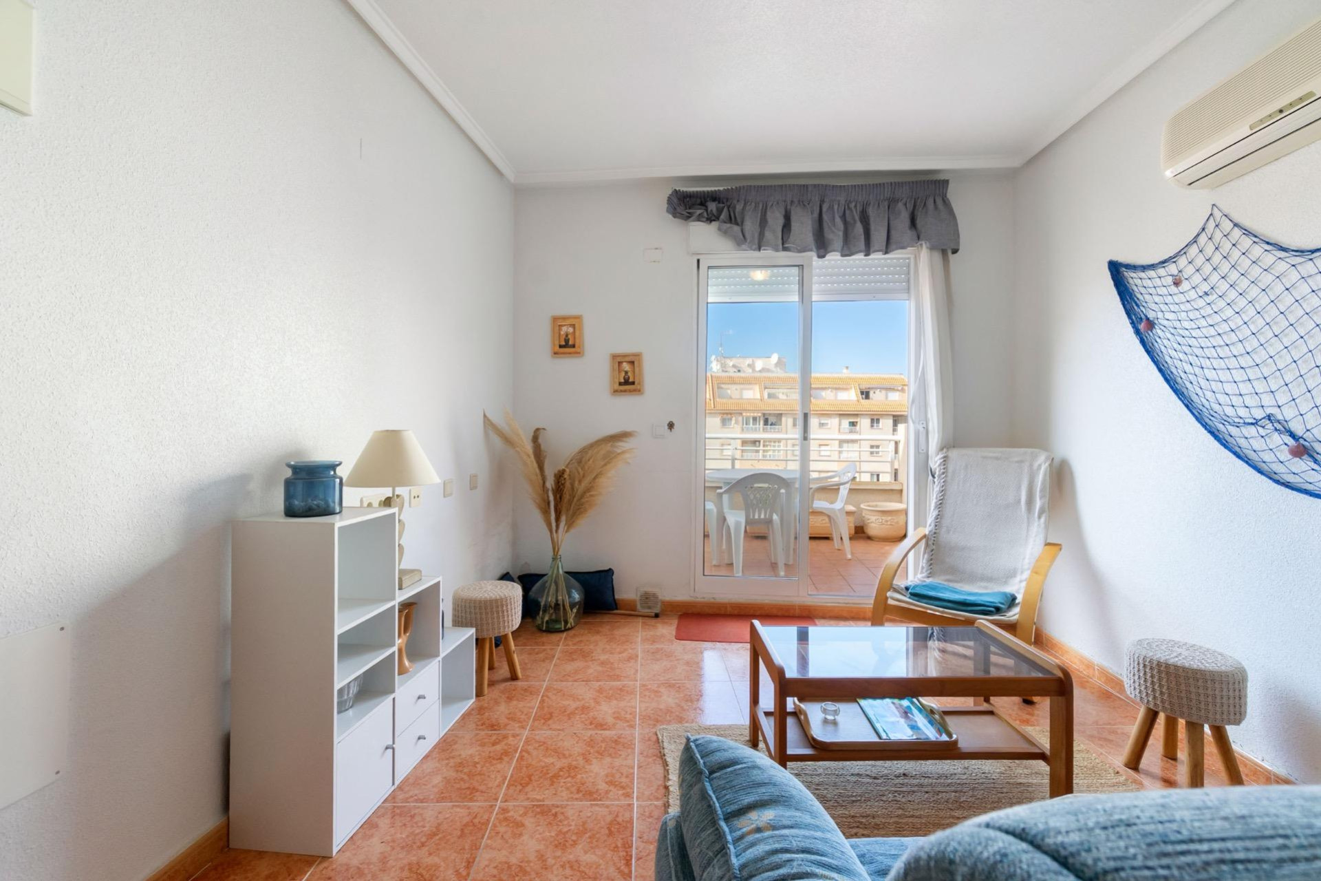 Resale - Apartment - Torrevieja - Torrevieja - Centre