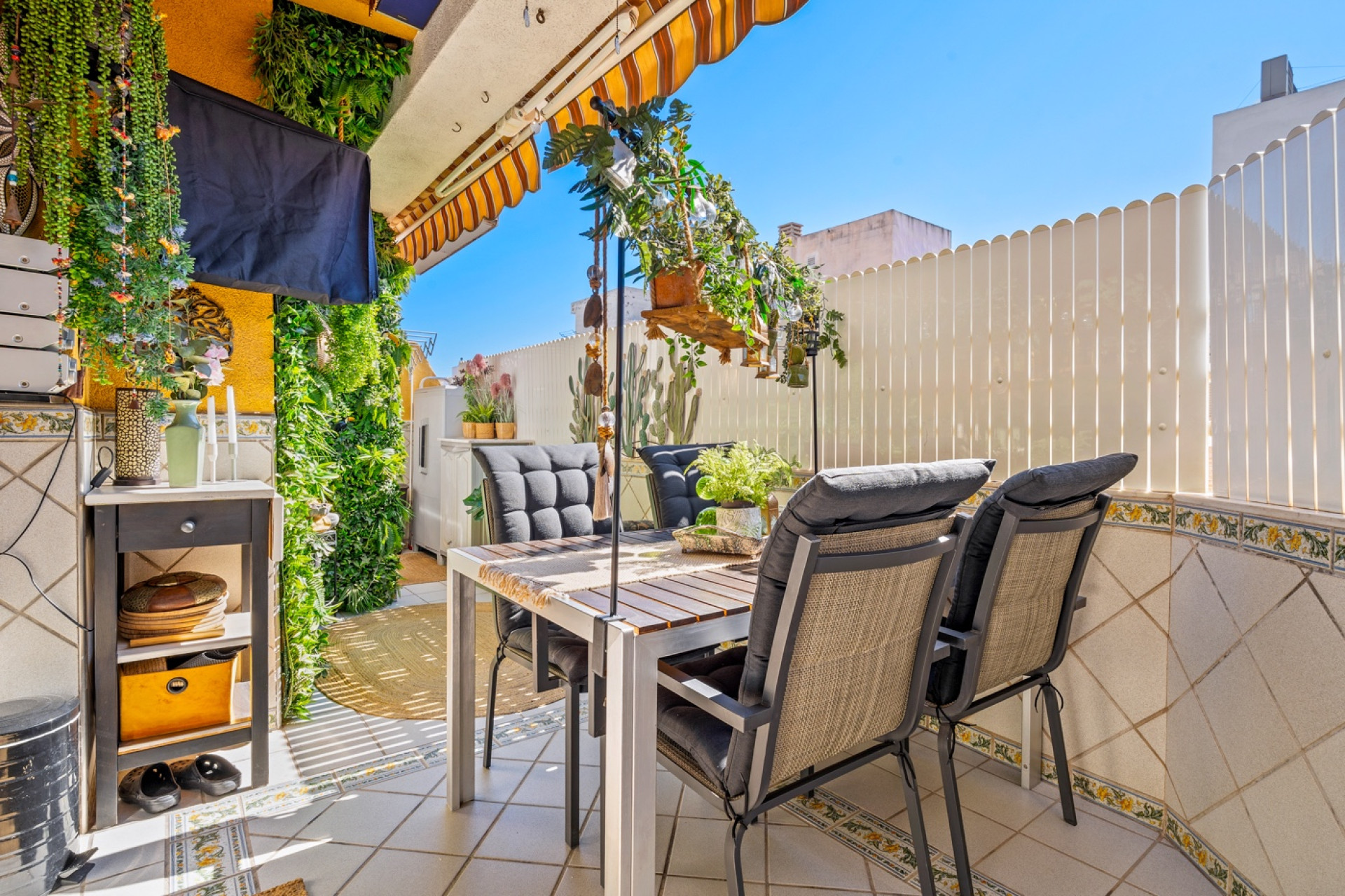 Resale - Apartment - Torrevieja - Torrevieja - Centre