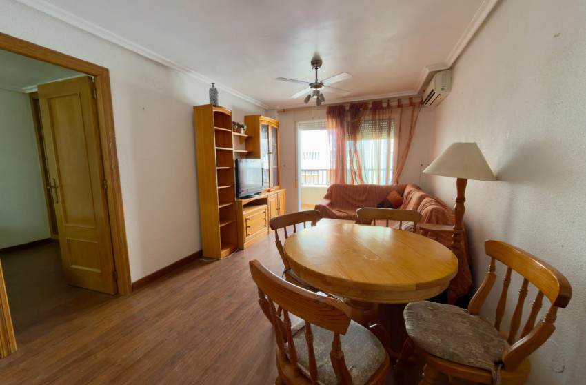 Resale - Apartment - Torrevieja - Torrevieja - Centre