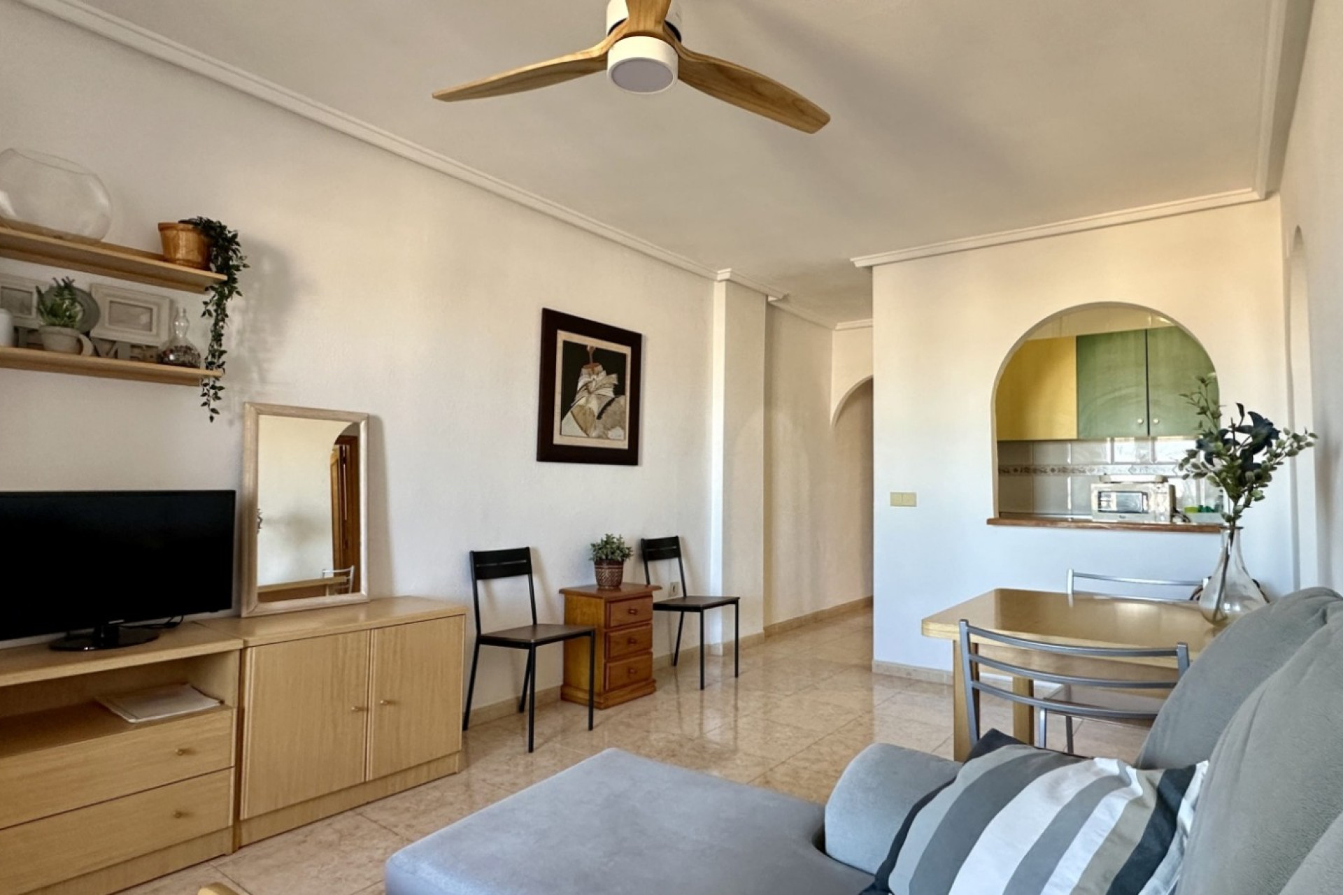 Resale - Apartment - Torrevieja - Torrevieja - Centre