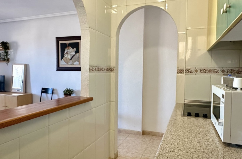 Resale - Apartment - Torrevieja - Torrevieja - Centre