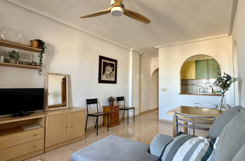 Resale - Apartment - Torrevieja - Torrevieja - Centre