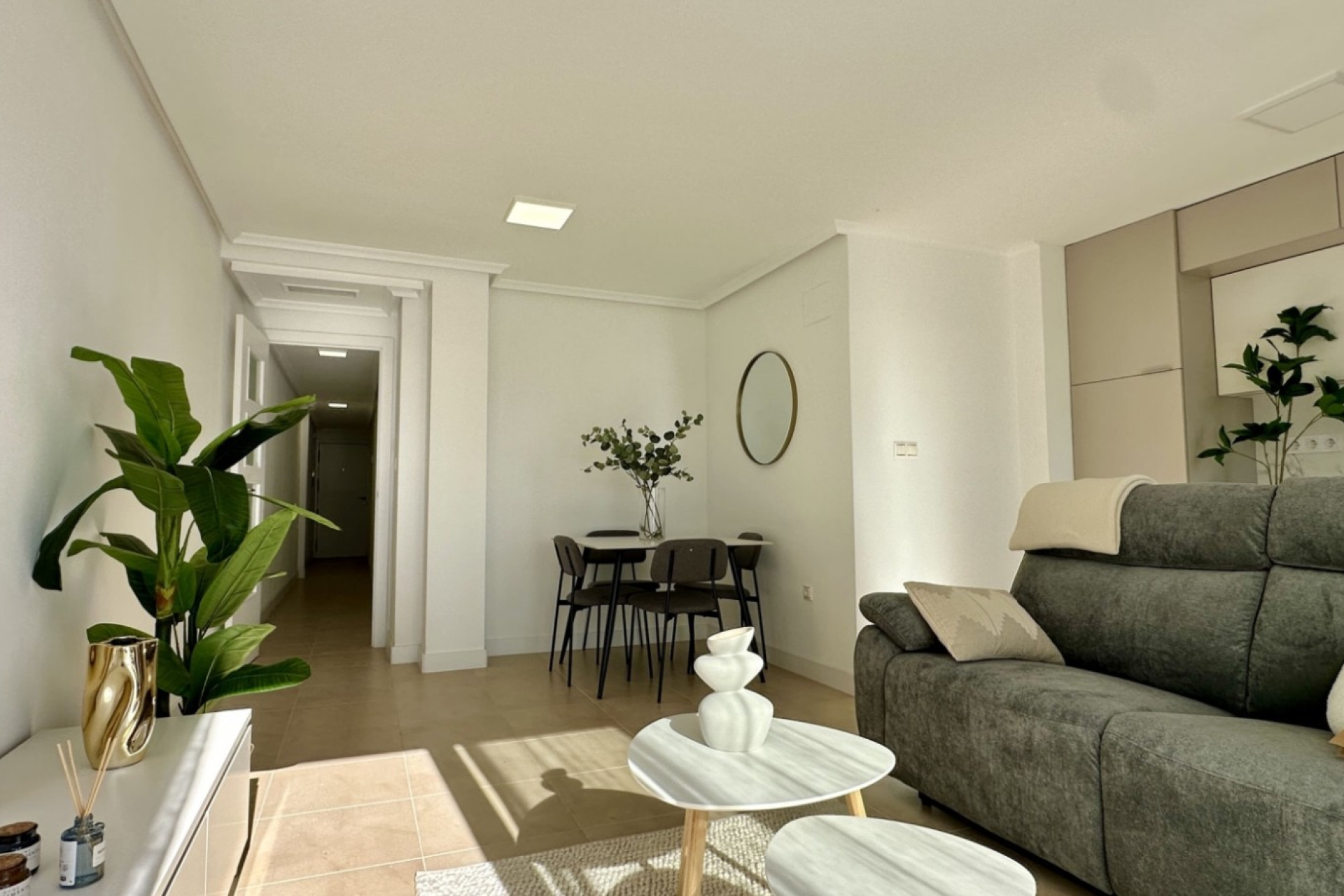 Resale - Apartment - Torrevieja - Torrevieja - Centre