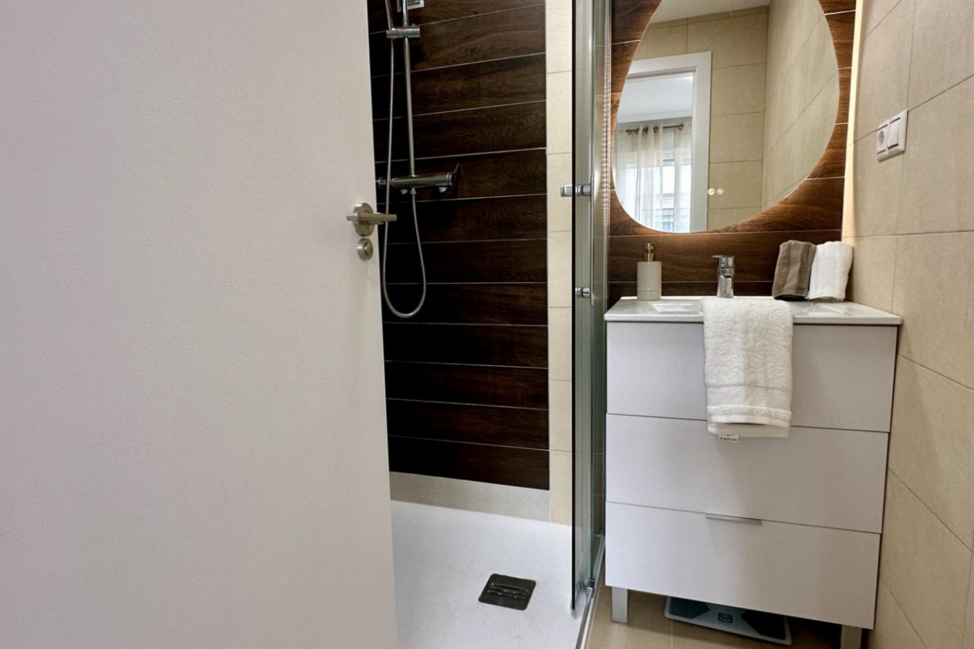 Resale - Apartment - Torrevieja - Torrevieja - Centre