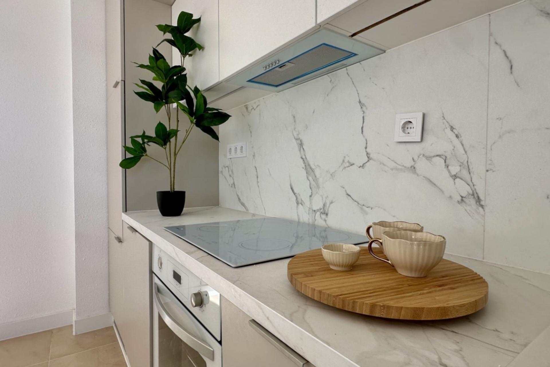 Resale - Apartment - Torrevieja - Torrevieja - Centre
