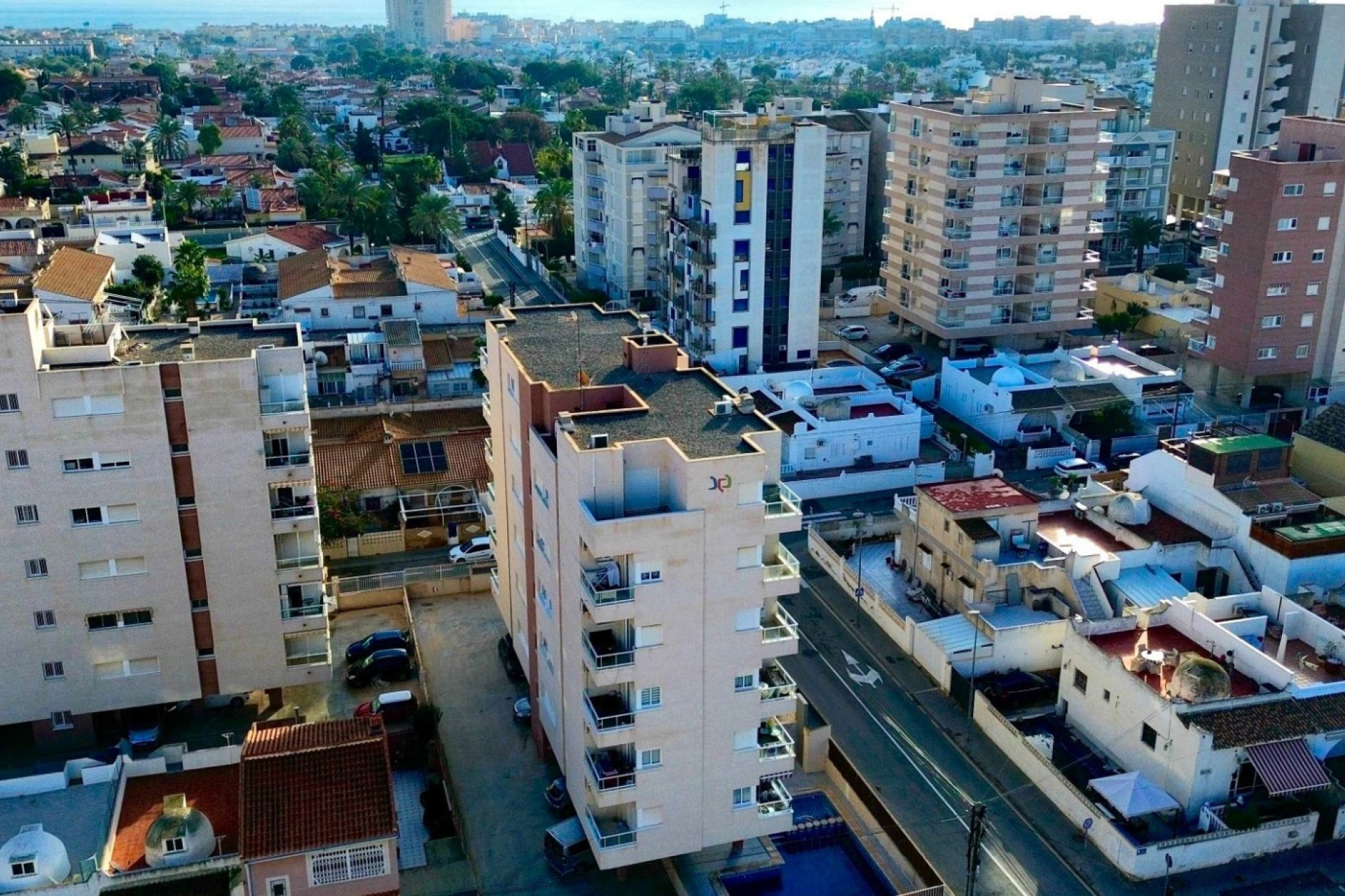 Resale - Apartment - Torrevieja - Torrevieja - Centre
