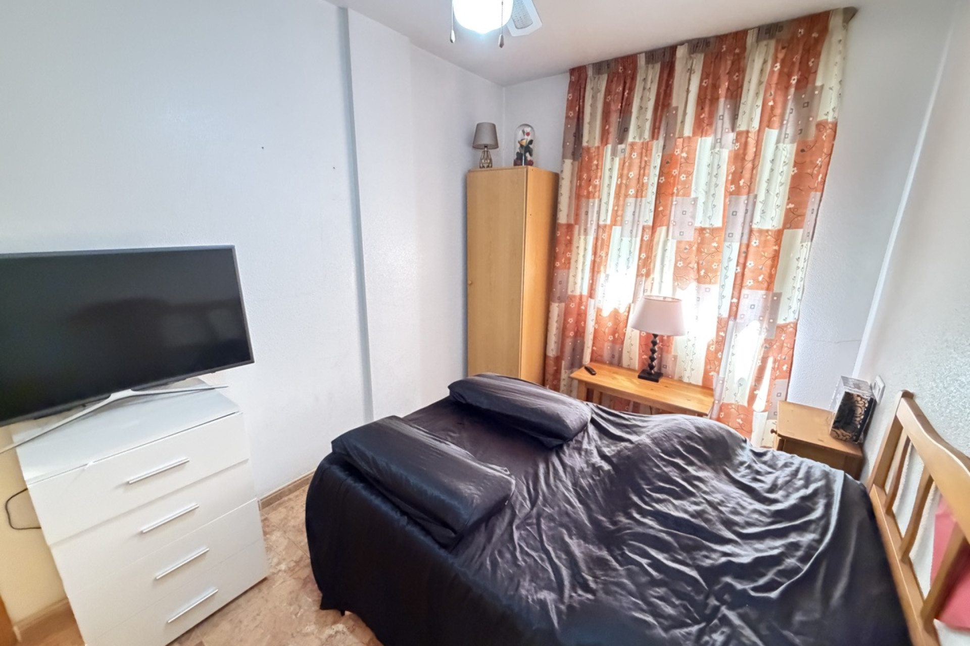 Resale - Apartment - Torrevieja - Torrevieja - Centre
