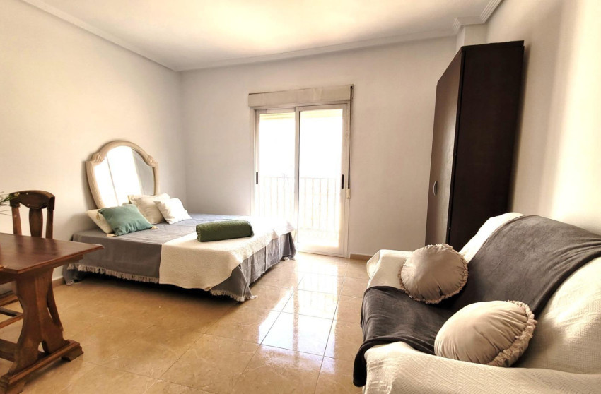 Resale - Apartment - Torrevieja - torrevieja