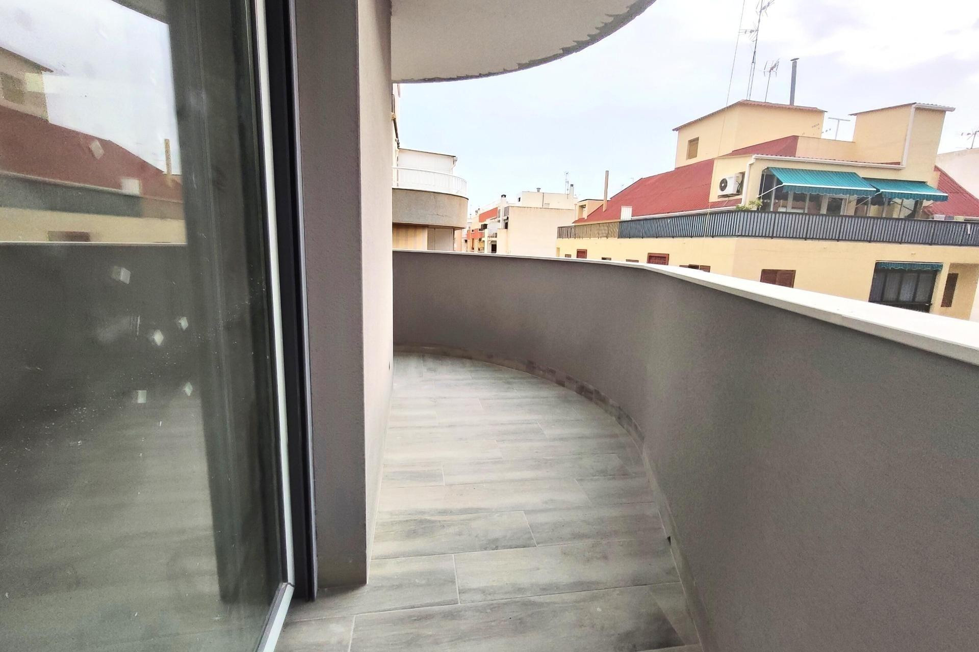 Resale - Apartment - Torrevieja - torrevieja