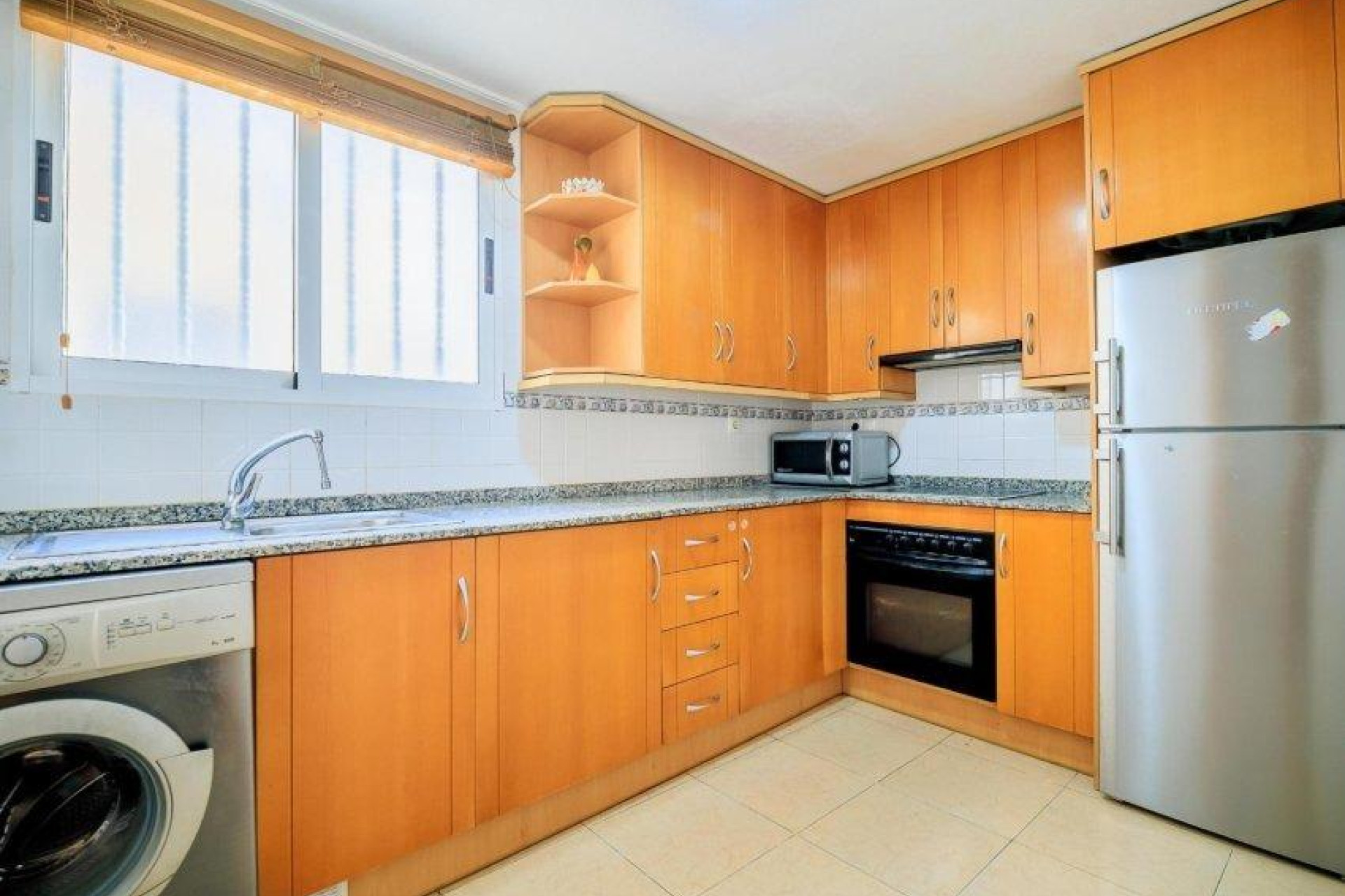 Resale - Apartment - Torrevieja - torrevieja