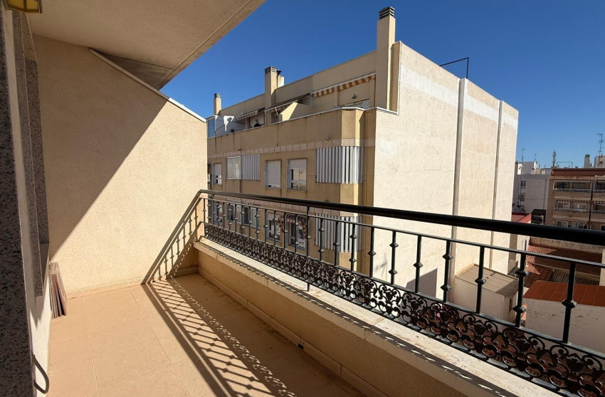 Resale - Apartment - Torrevieja - torrevieja