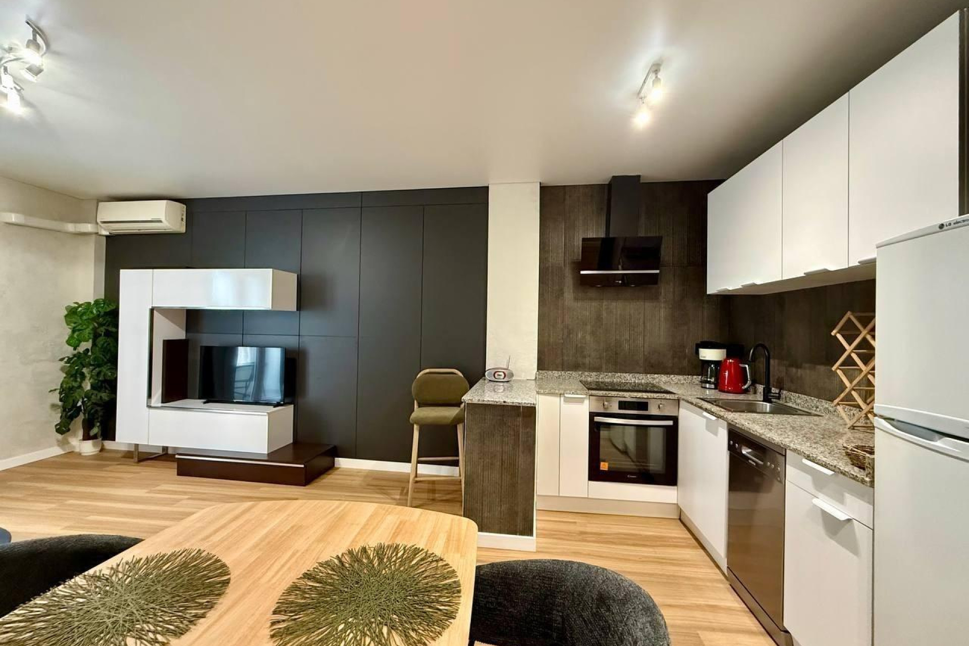 Resale - Apartment - Torrevieja - torrevieja