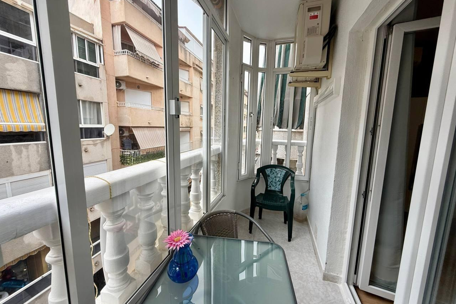 Resale - Apartment - Torrevieja - torrevieja