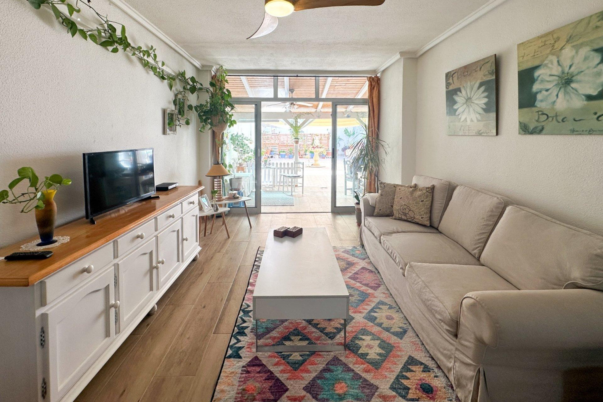 Resale - Apartment - Torrevieja - torrevieja