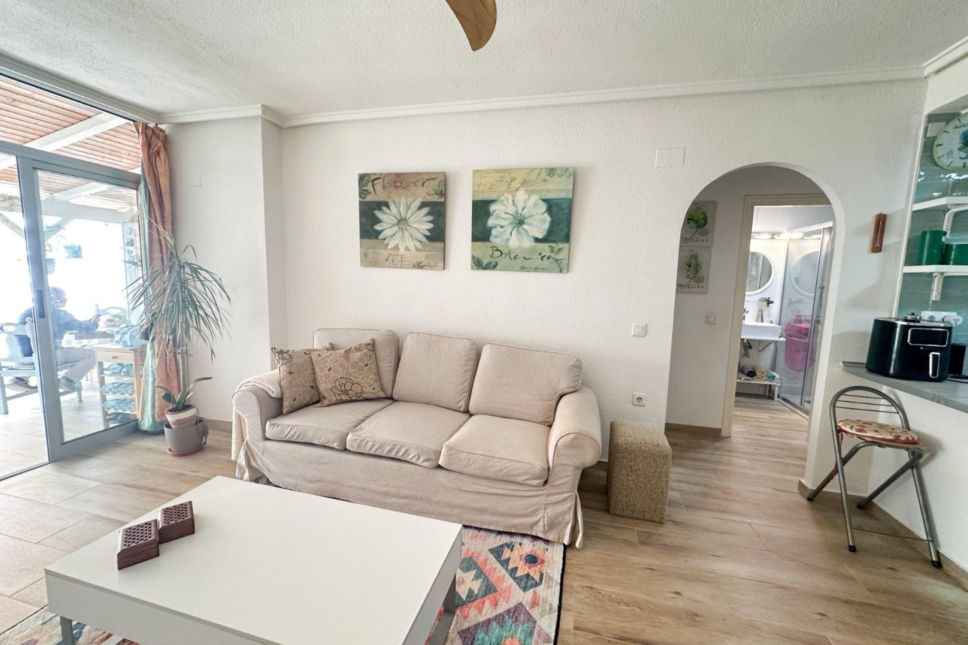 Resale - Apartment - Torrevieja - torrevieja