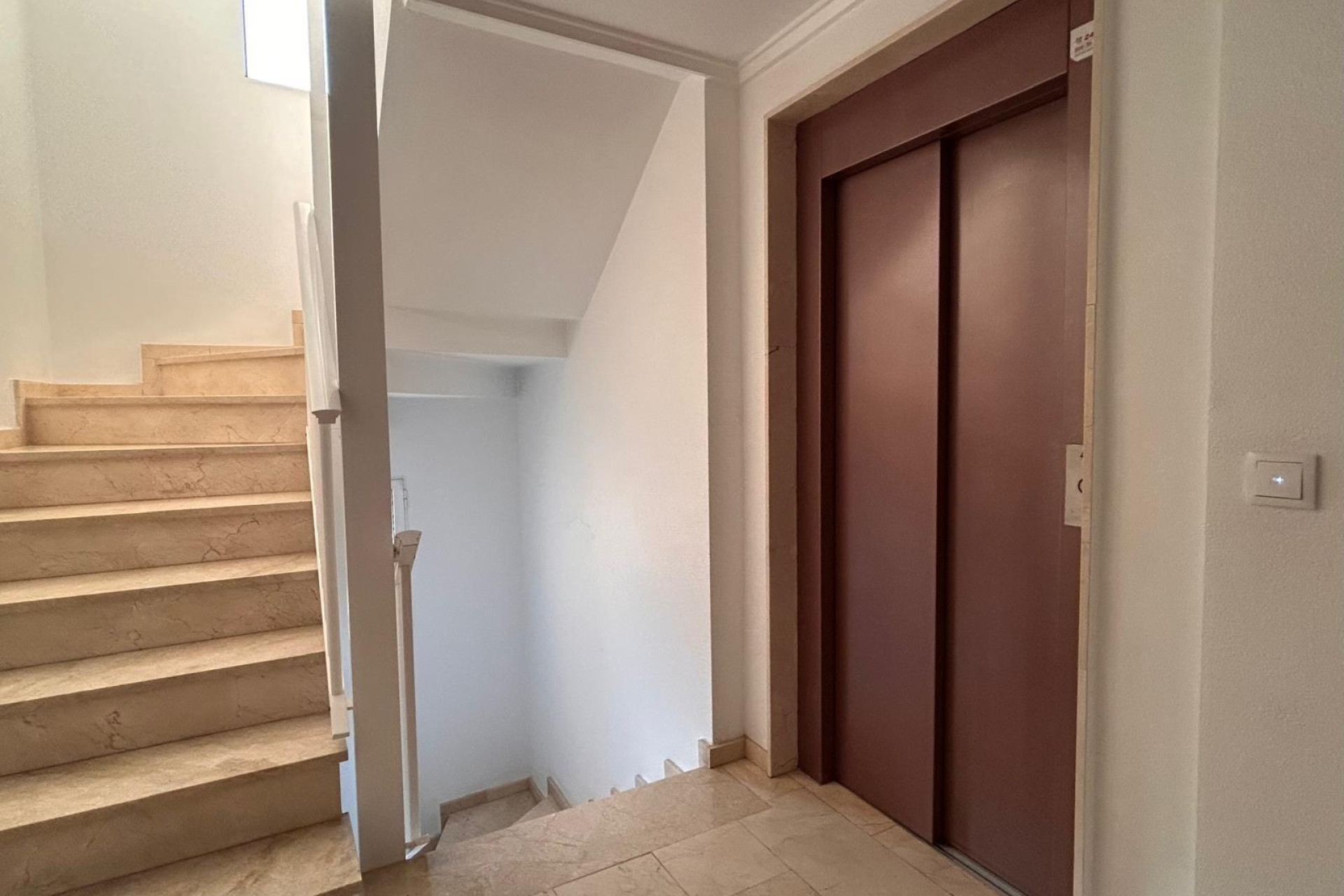 Resale - Apartment - Torrevieja - torrevieja