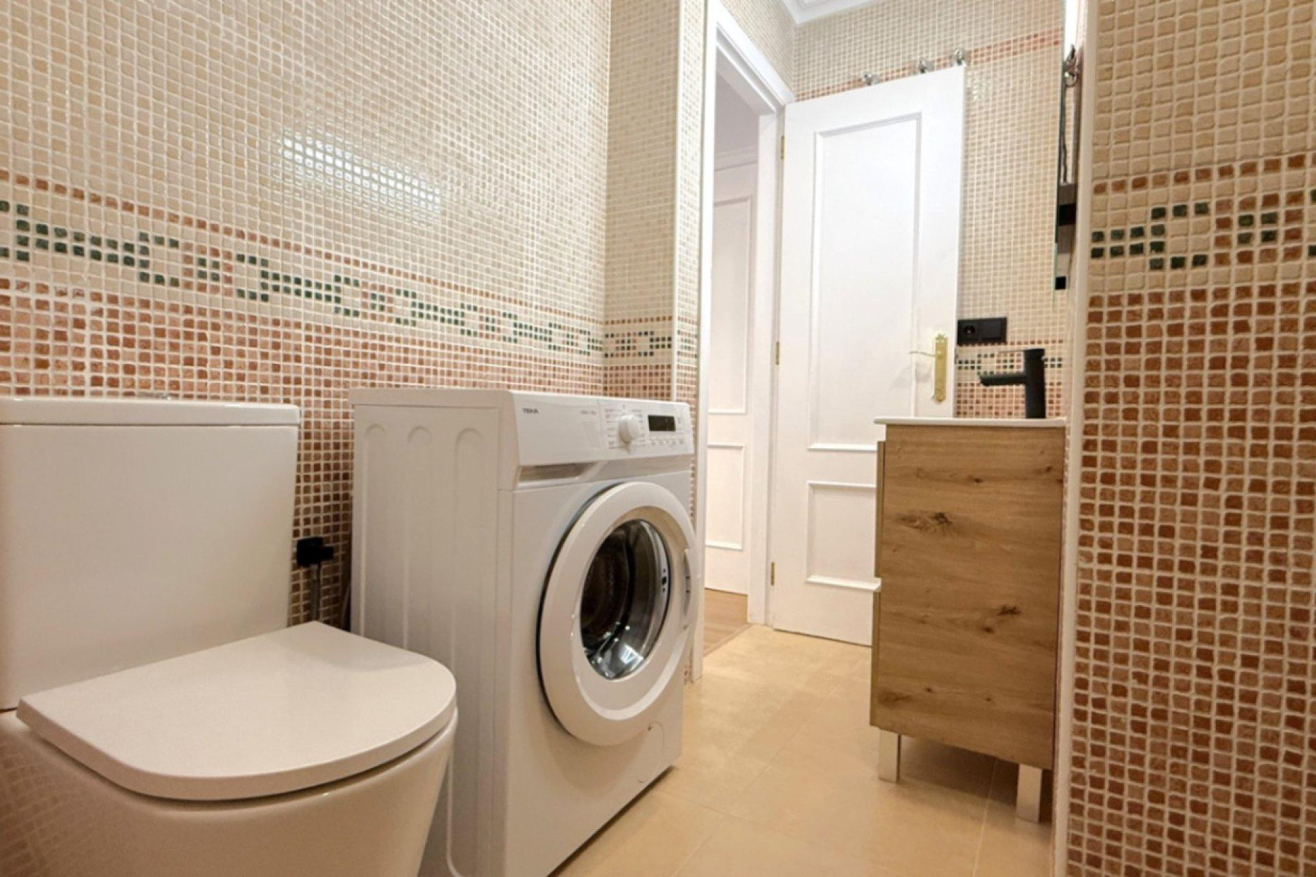 Resale - Apartment - Torrevieja - torrevieja
