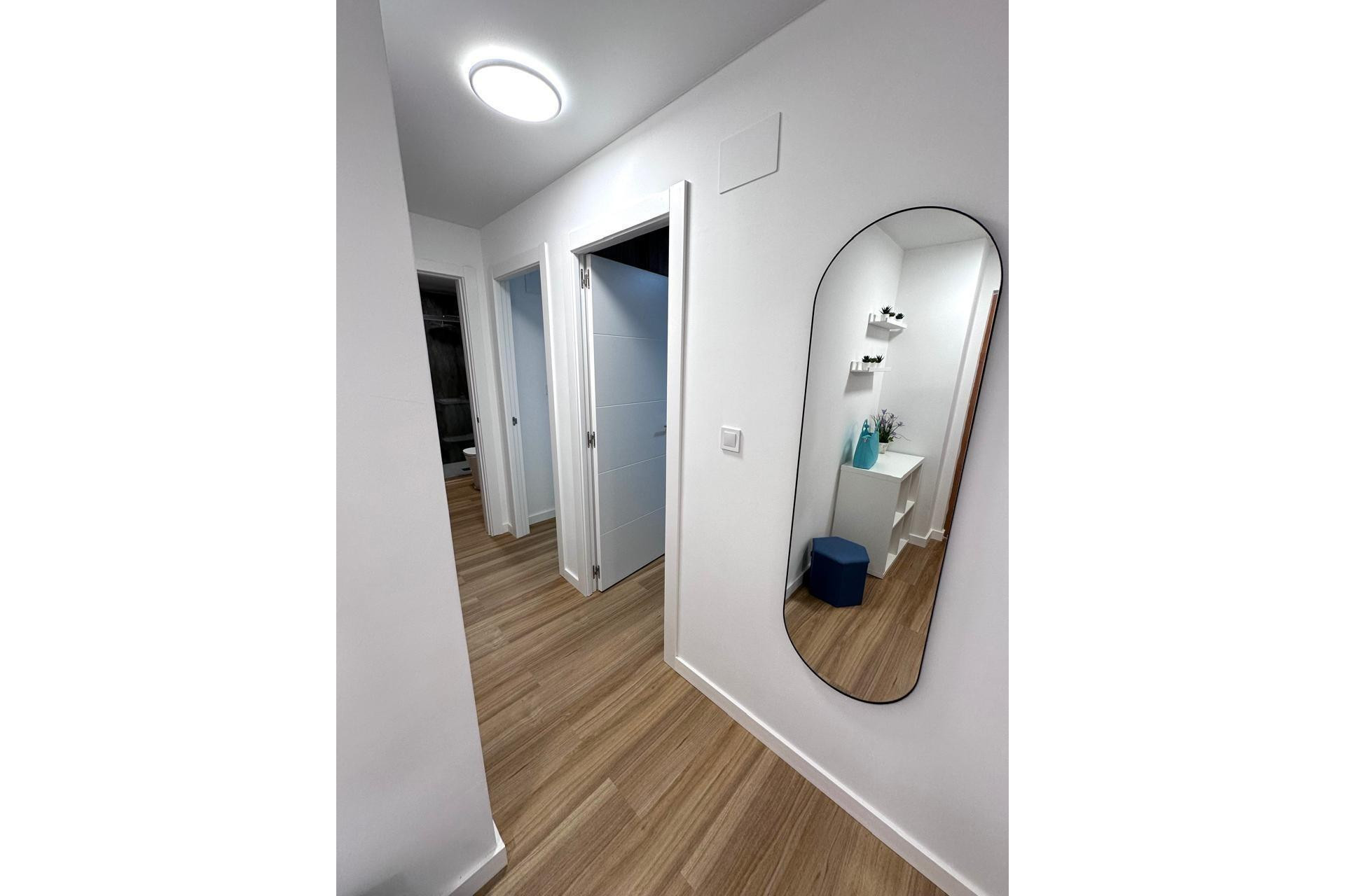 Resale - Apartment - Torrevieja - torrevieja