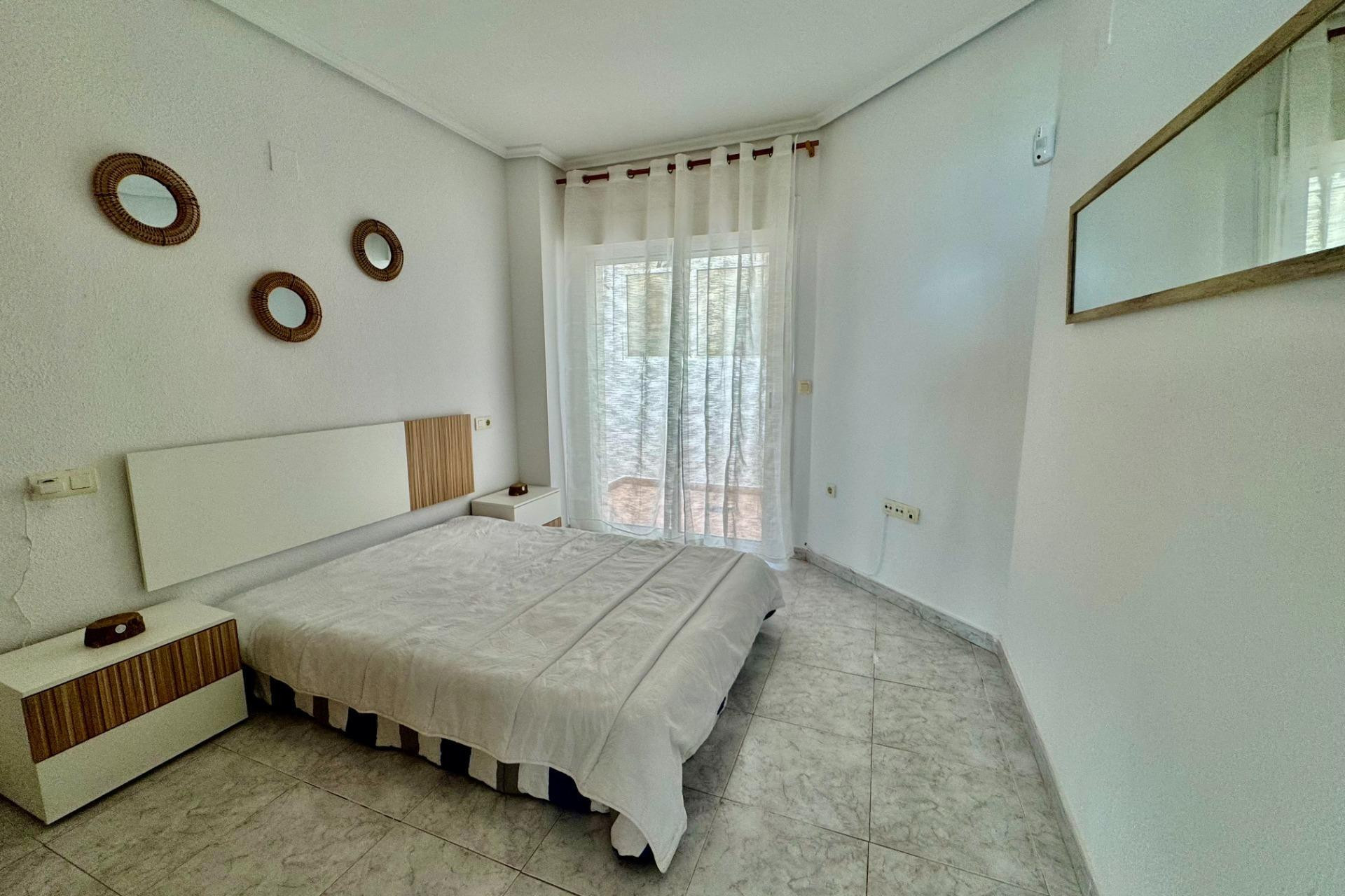 Resale - Apartment - Torrevieja - torrevieja