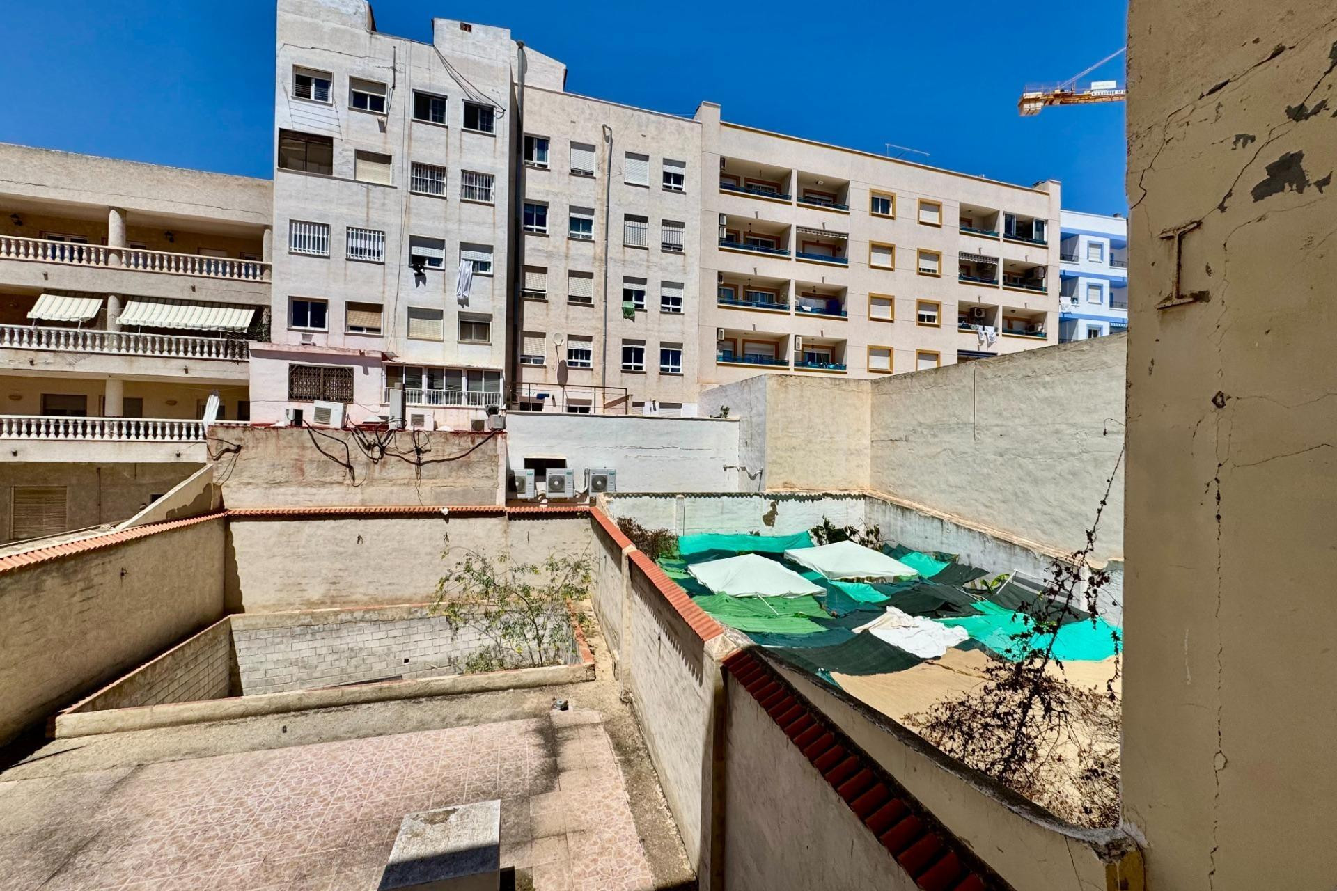 Resale - Apartment - Torrevieja - torrevieja