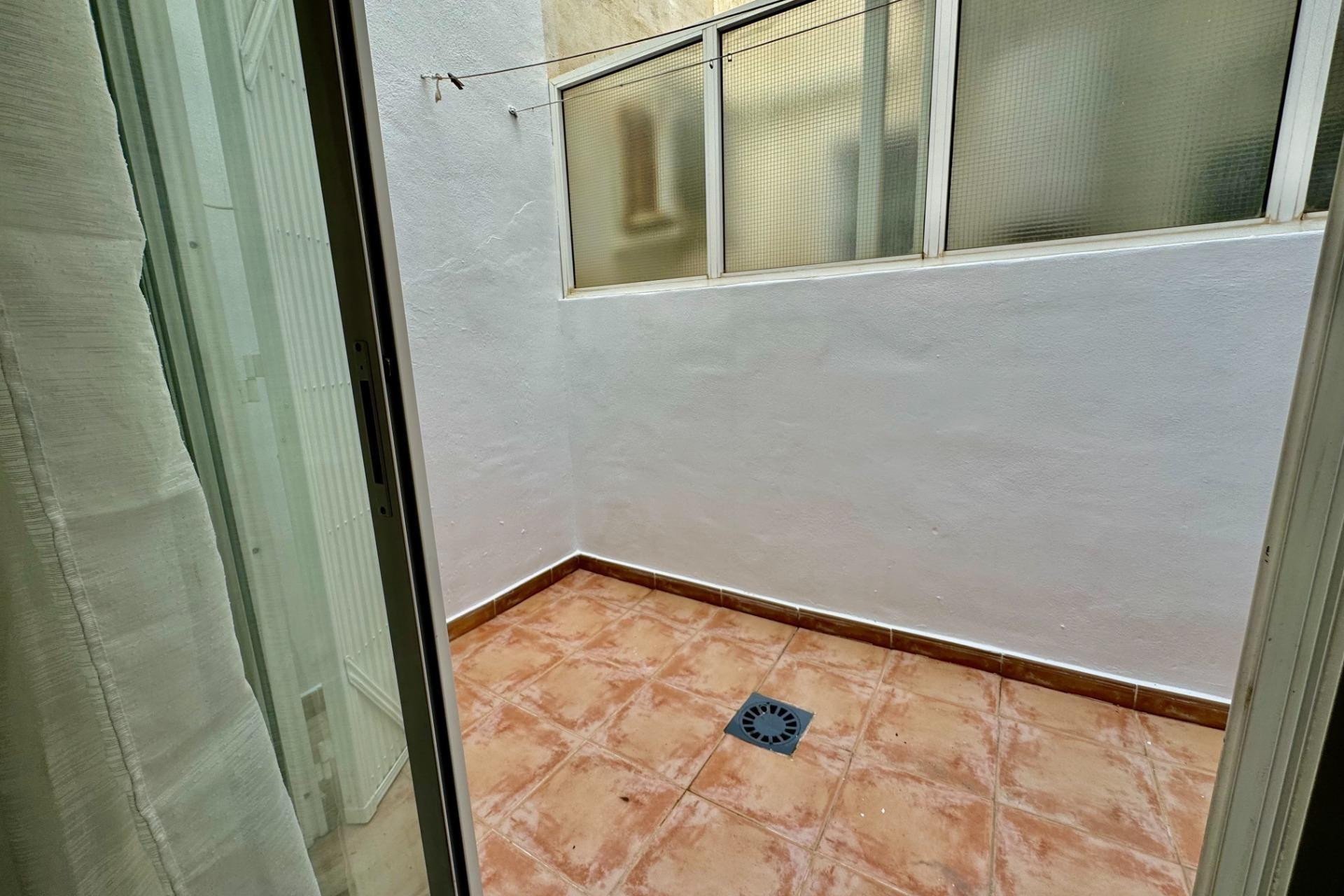 Resale - Apartment - Torrevieja - torrevieja