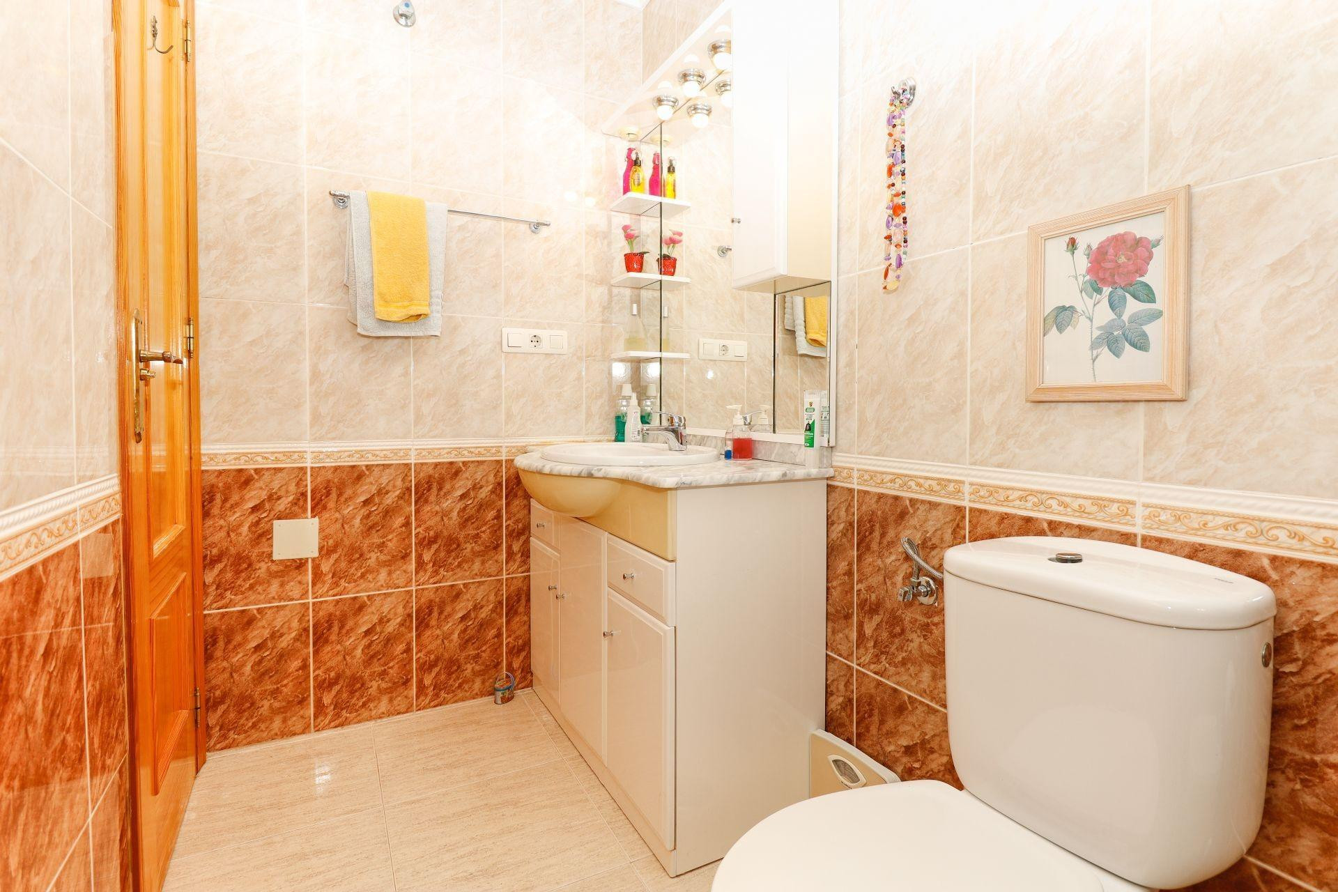 Resale - Apartment - Torrevieja - torrevieja