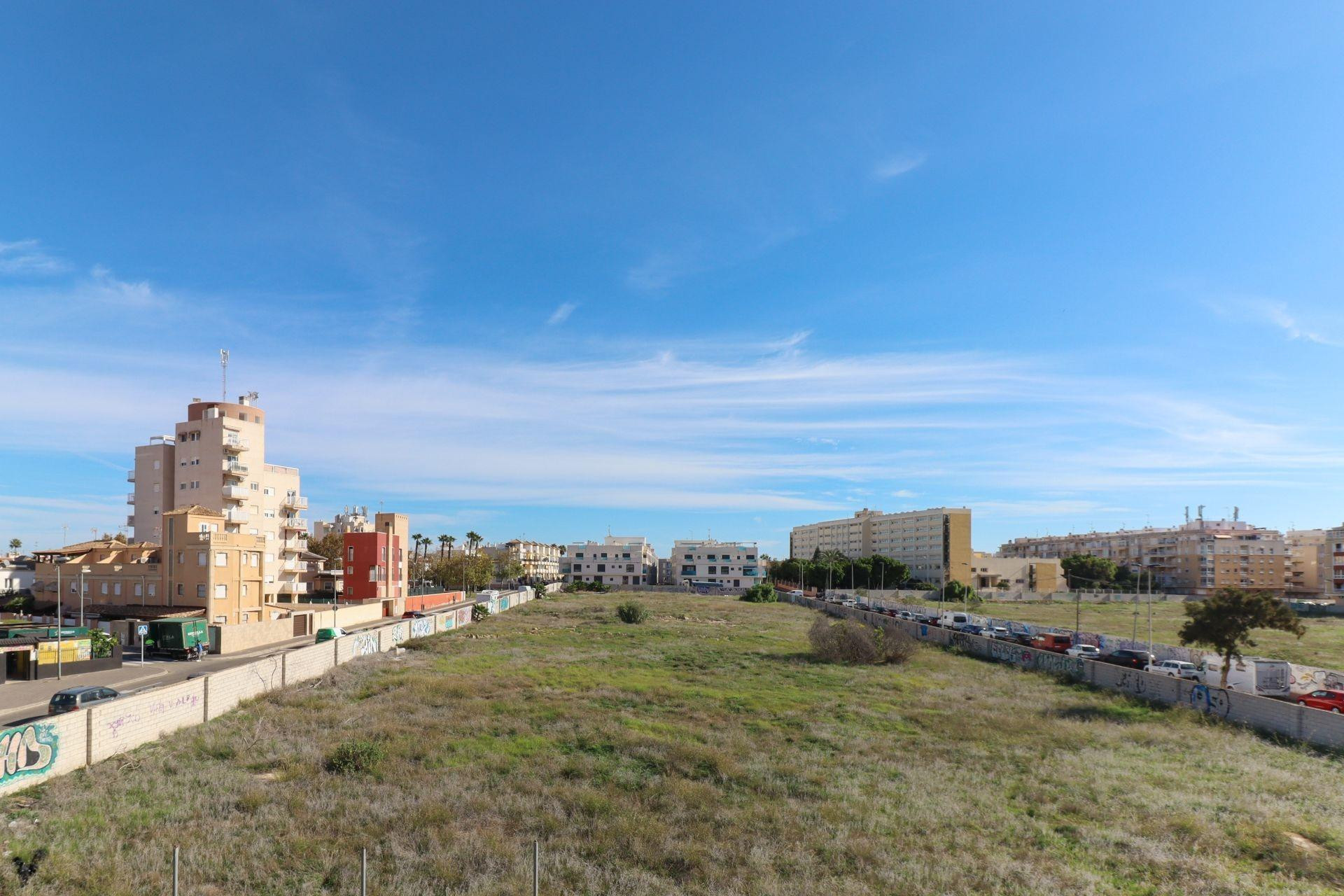 Resale - Apartment - Torrevieja - torrevieja