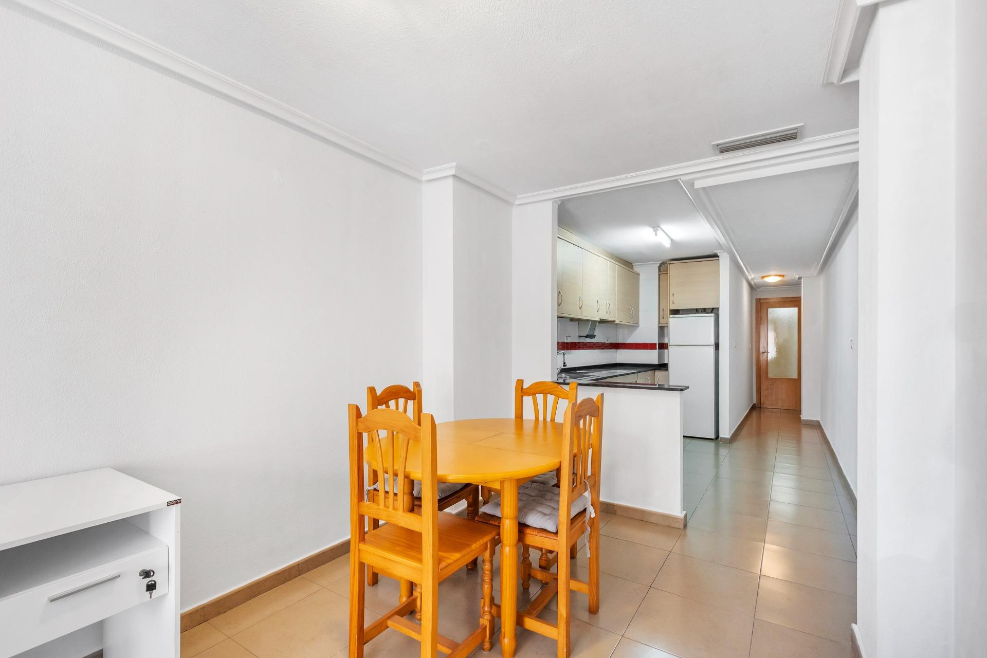 Resale - Apartment - Torrevieja - torrevieja