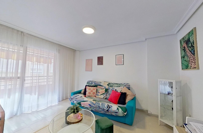 Resale - Apartment - Torrevieja - torrevieja