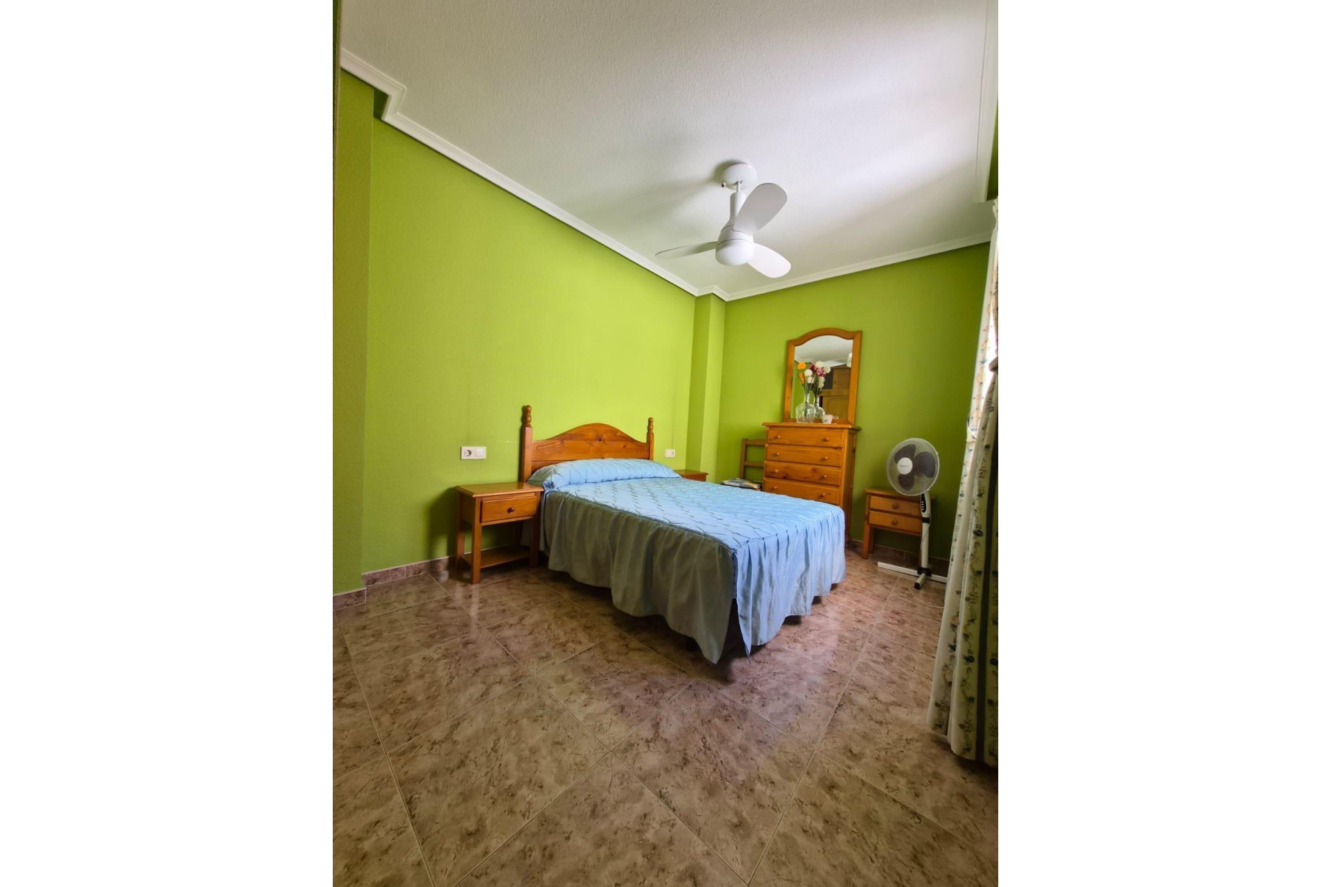 Resale - Apartment - Torrevieja - torrevieja