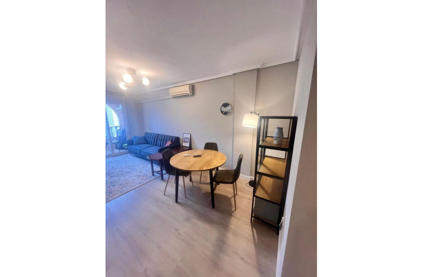 Resale - Apartment - Torrevieja - torrevieja