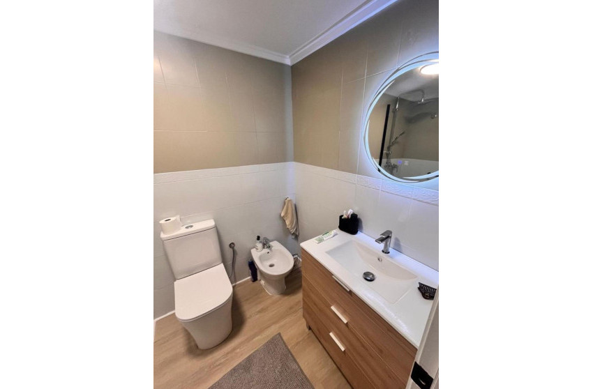 Resale - Apartment - Torrevieja - torrevieja