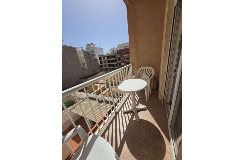 Resale - Apartment - Torrevieja - torrevieja