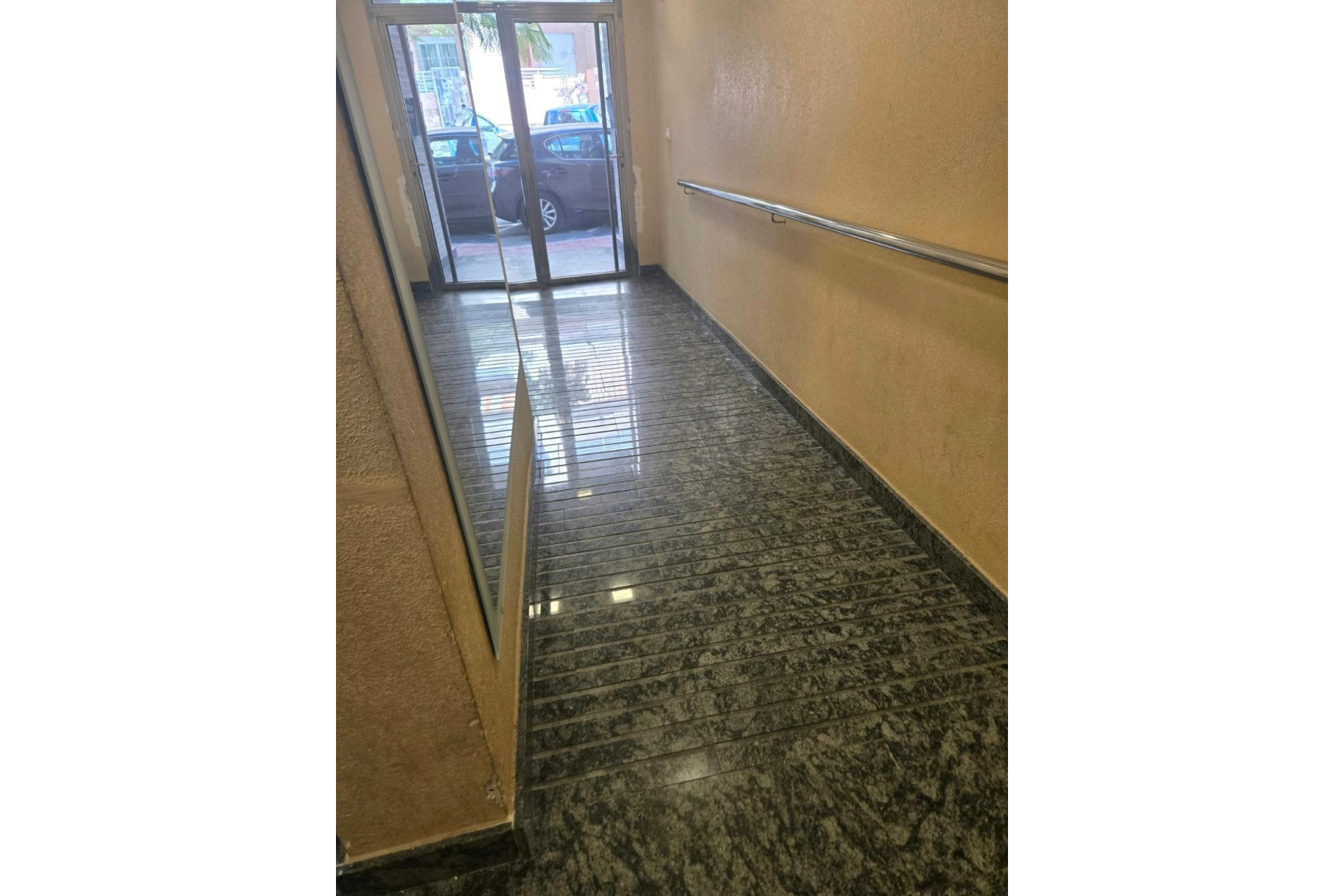 Resale - Apartment - Torrevieja - torrevieja