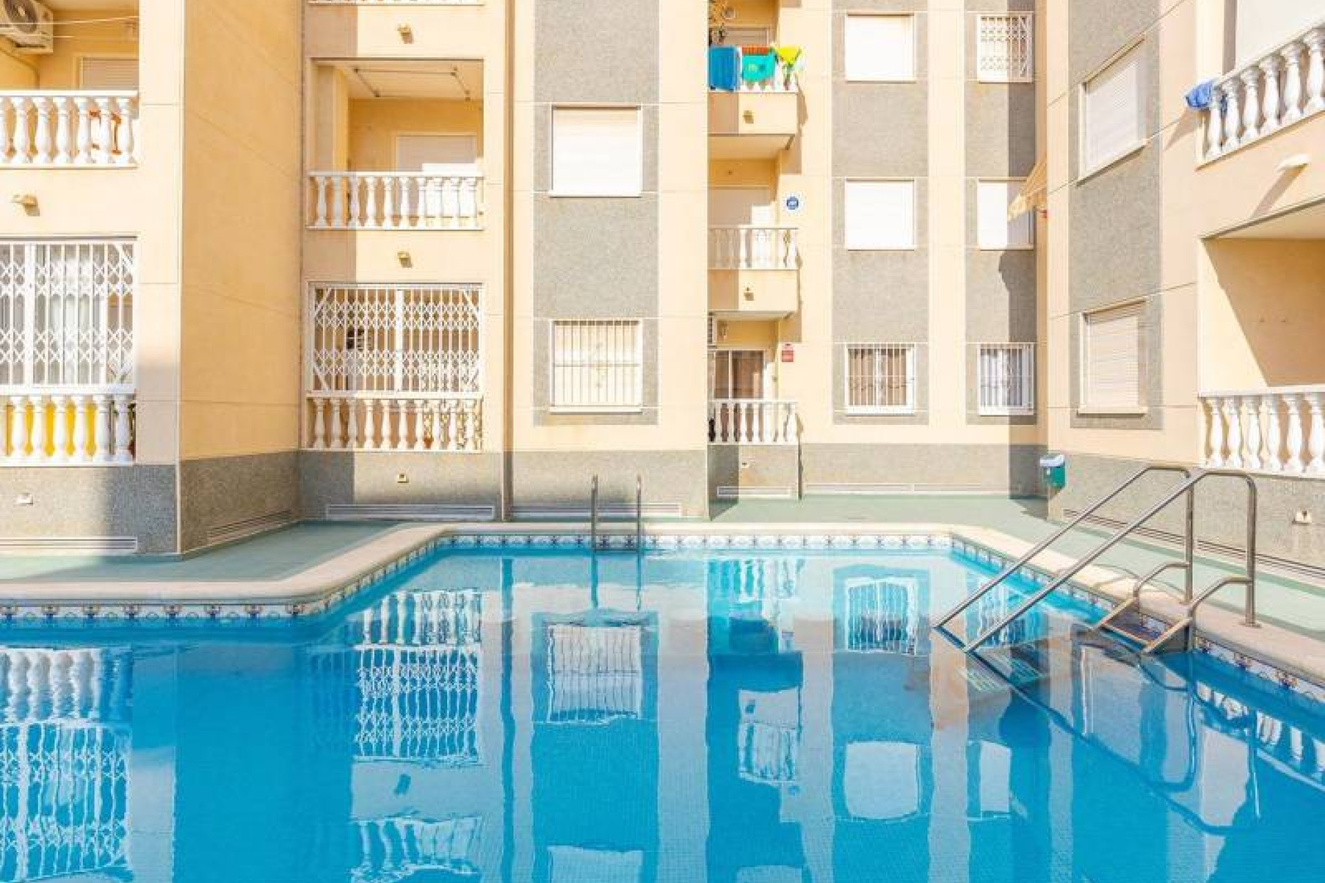 Resale - Apartment - Torrevieja