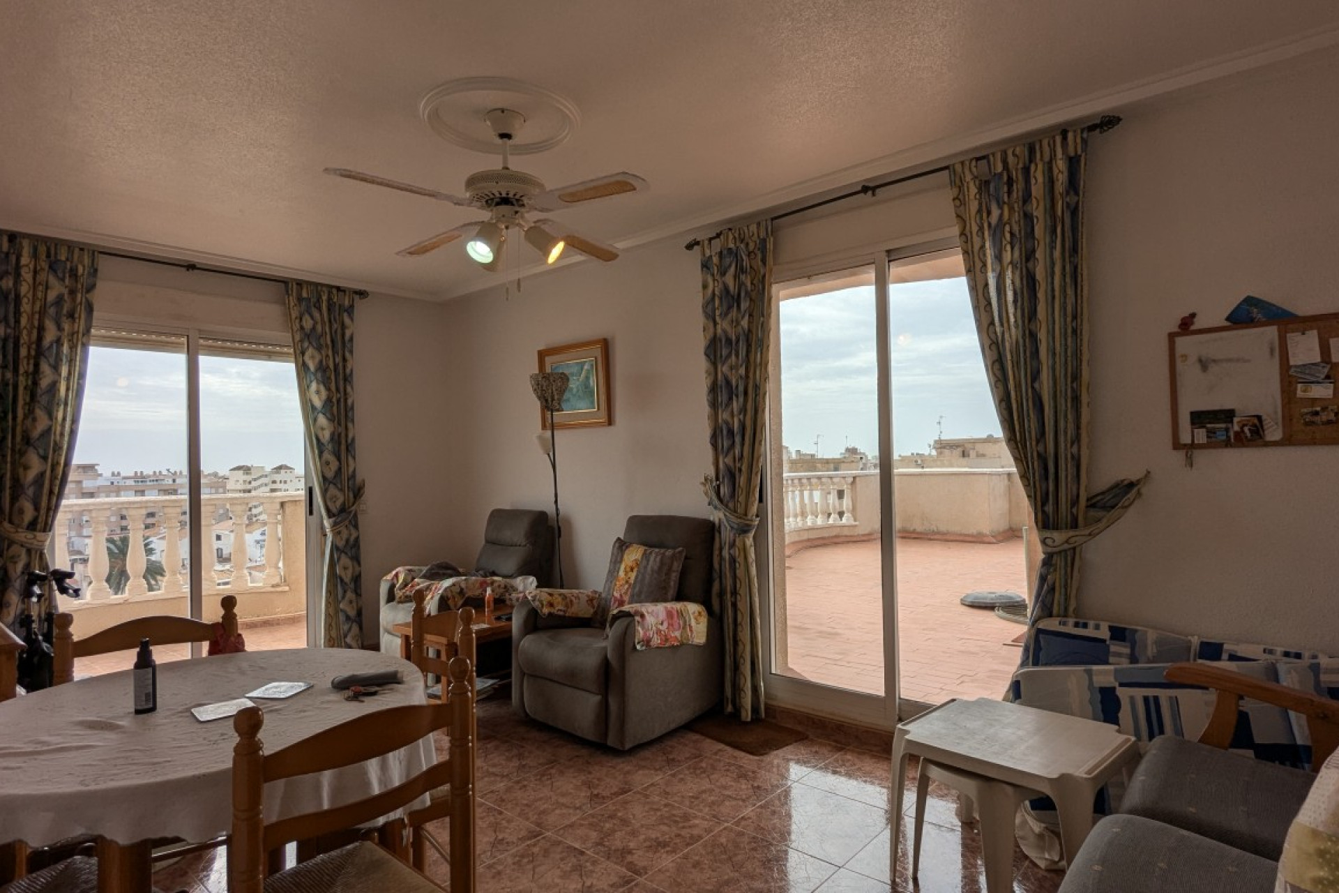 Resale - Apartment - Torrevieja